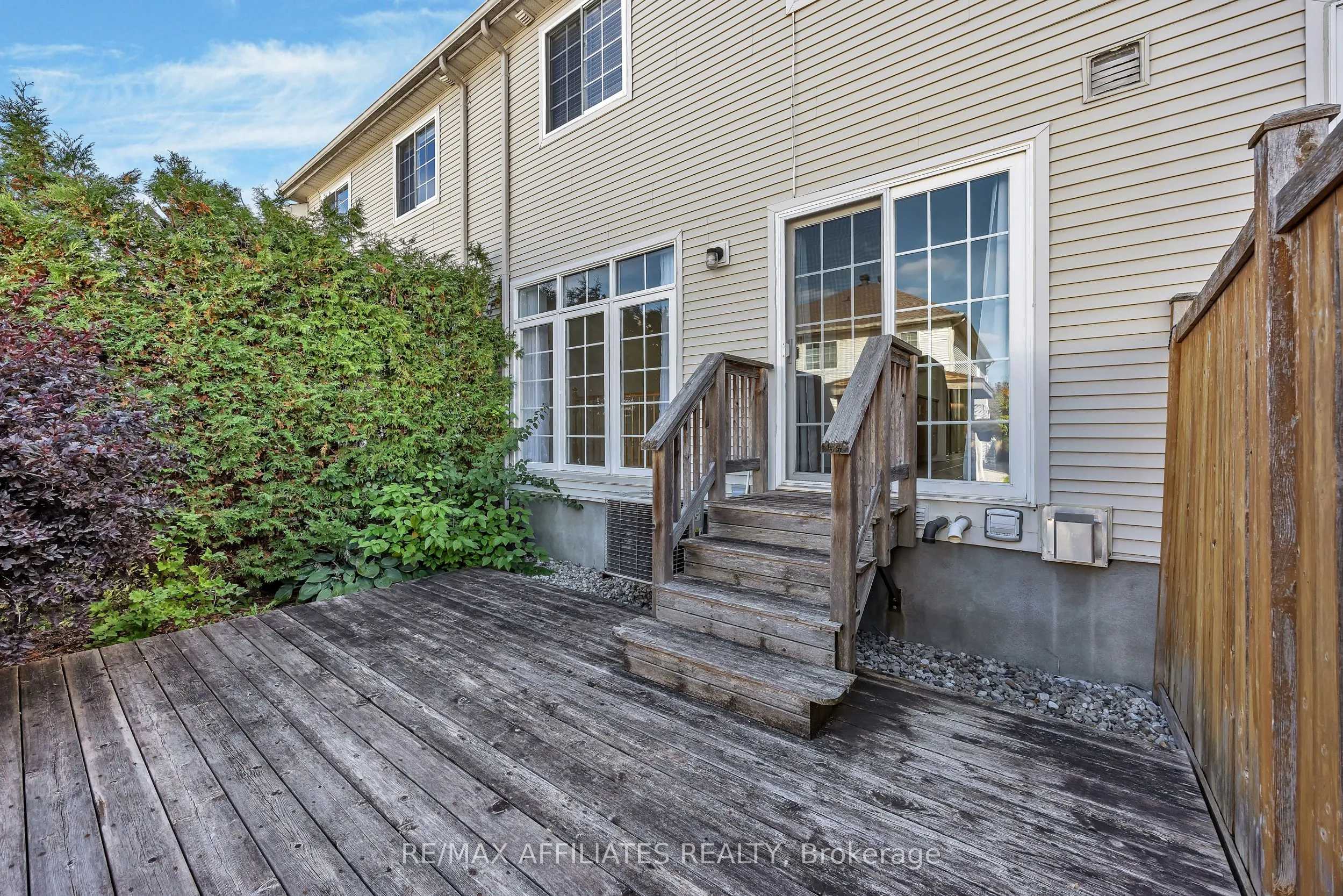 17 Kirkstone Private E