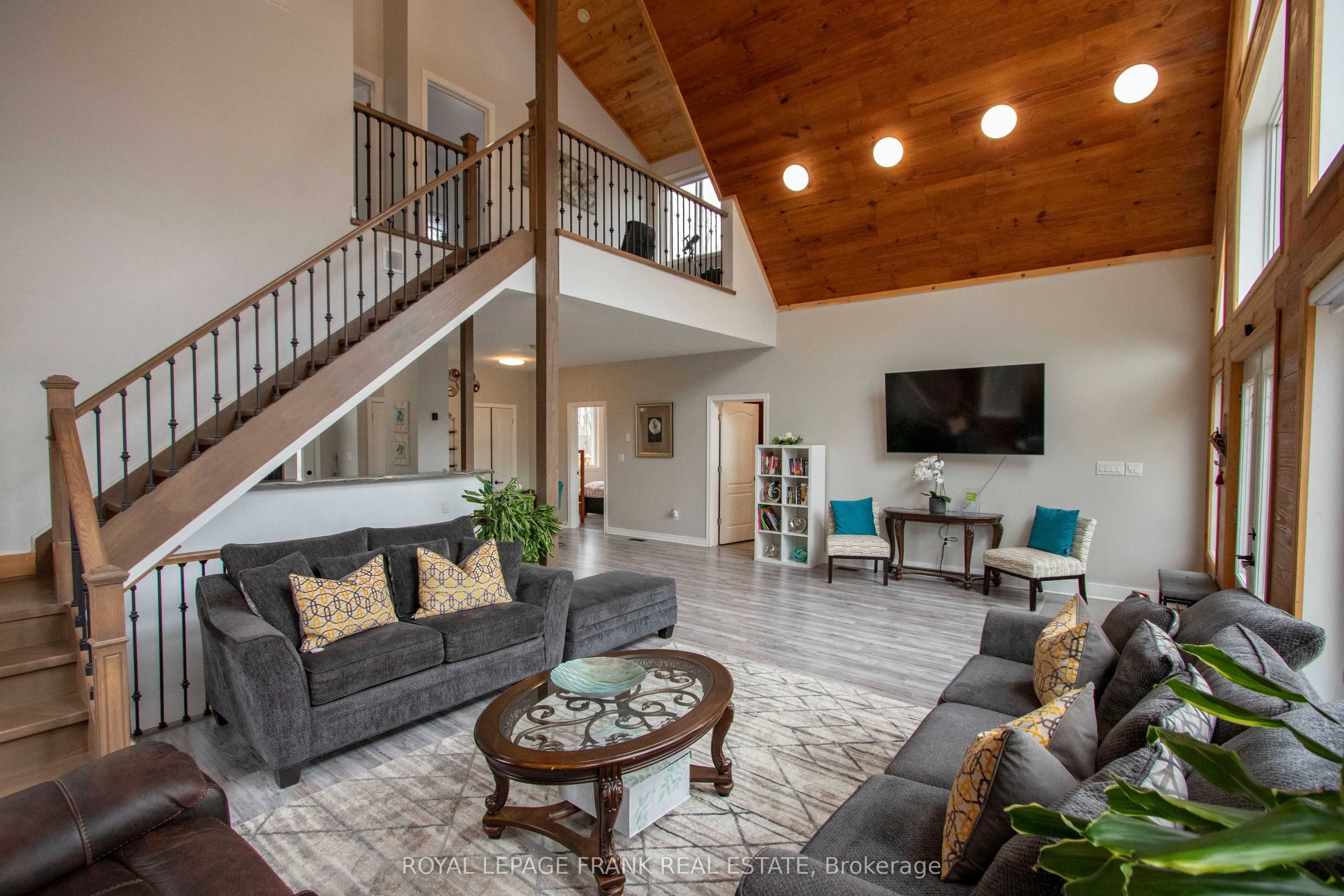 1097 Cheddar Road