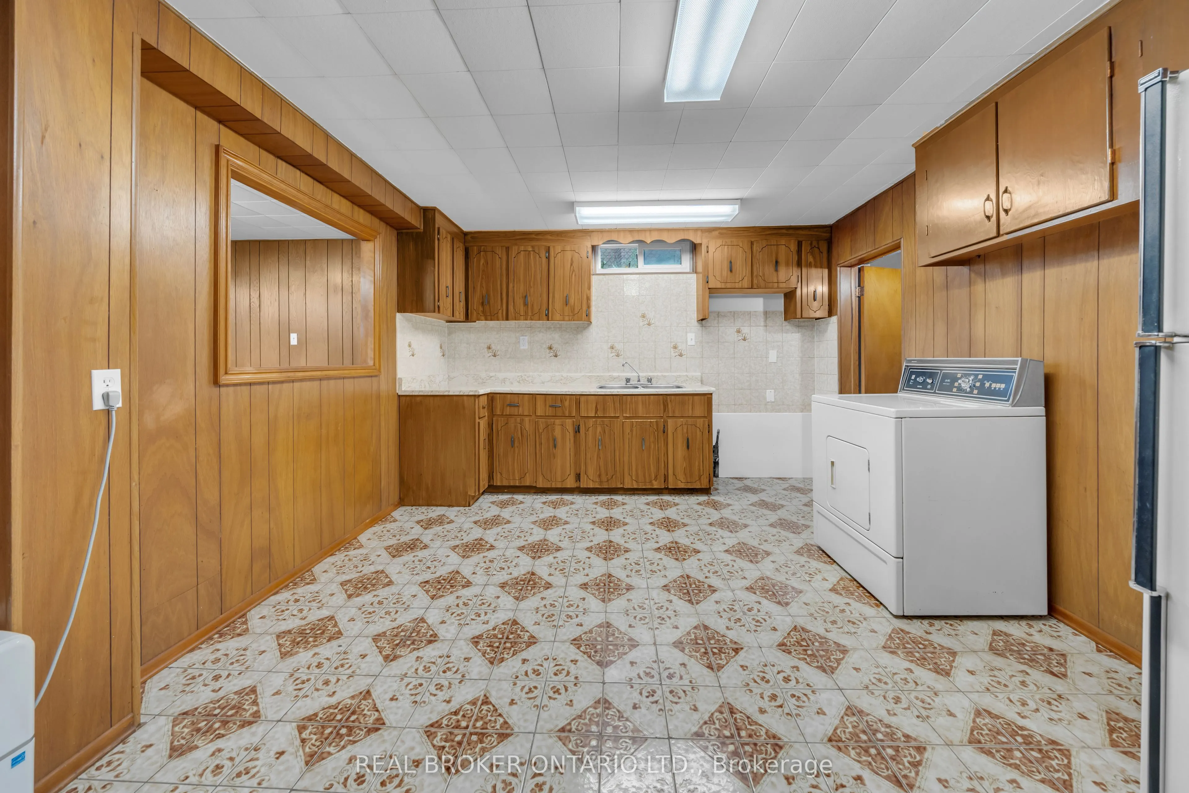 132 Greeningdon Drive