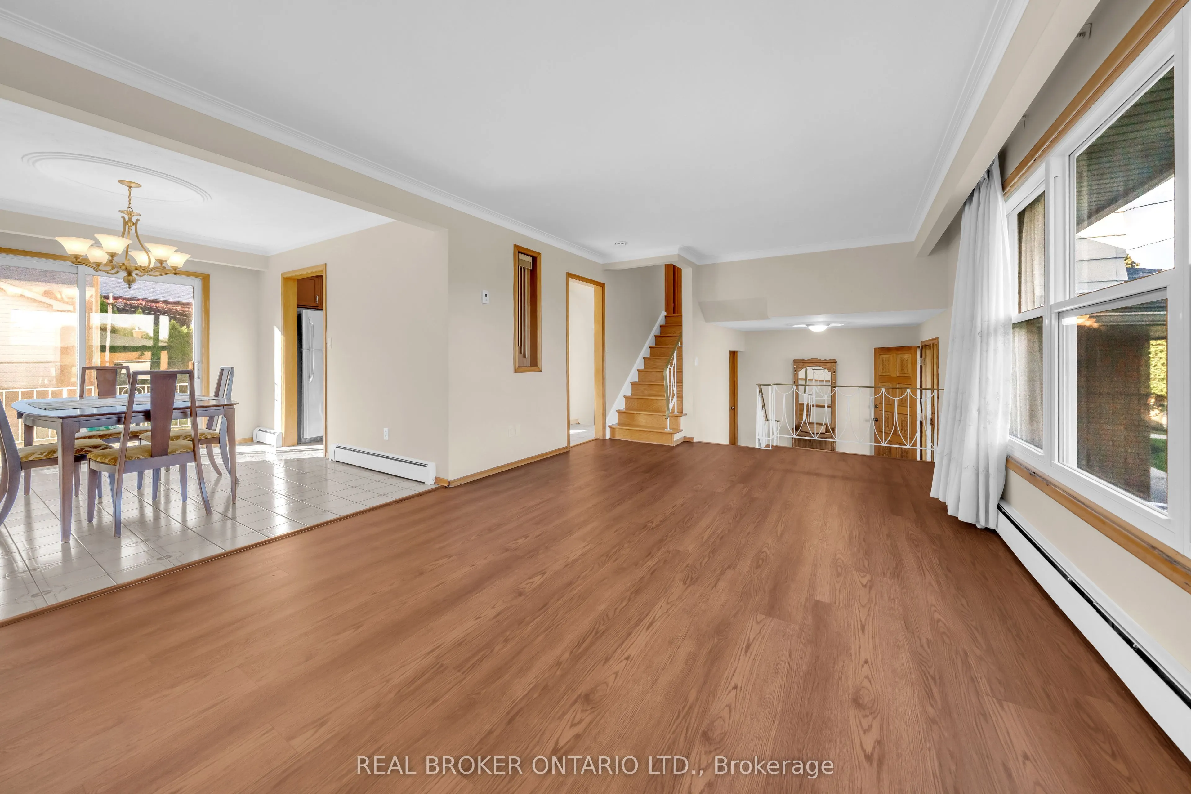 132 Greeningdon Drive