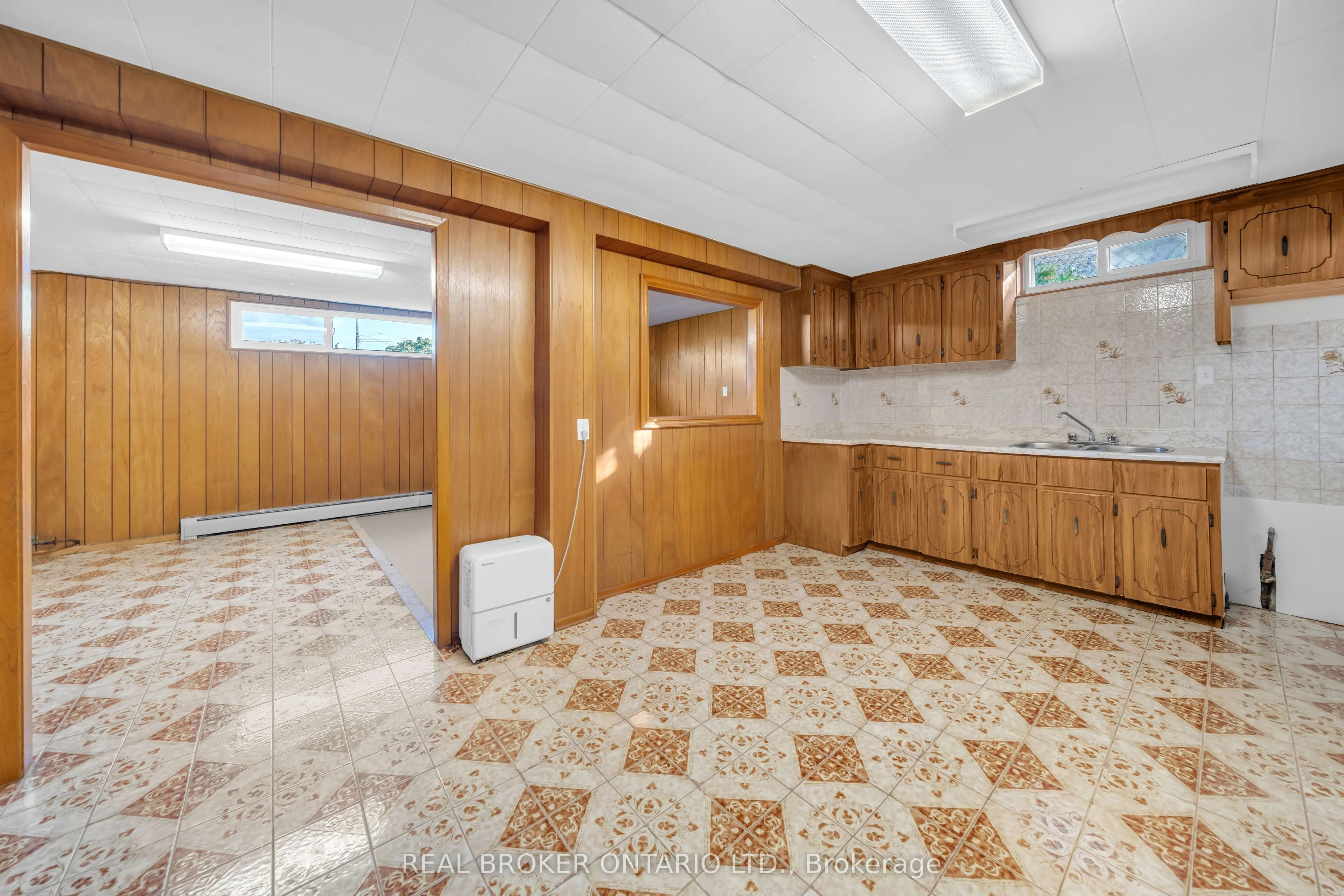 132 Greeningdon Drive