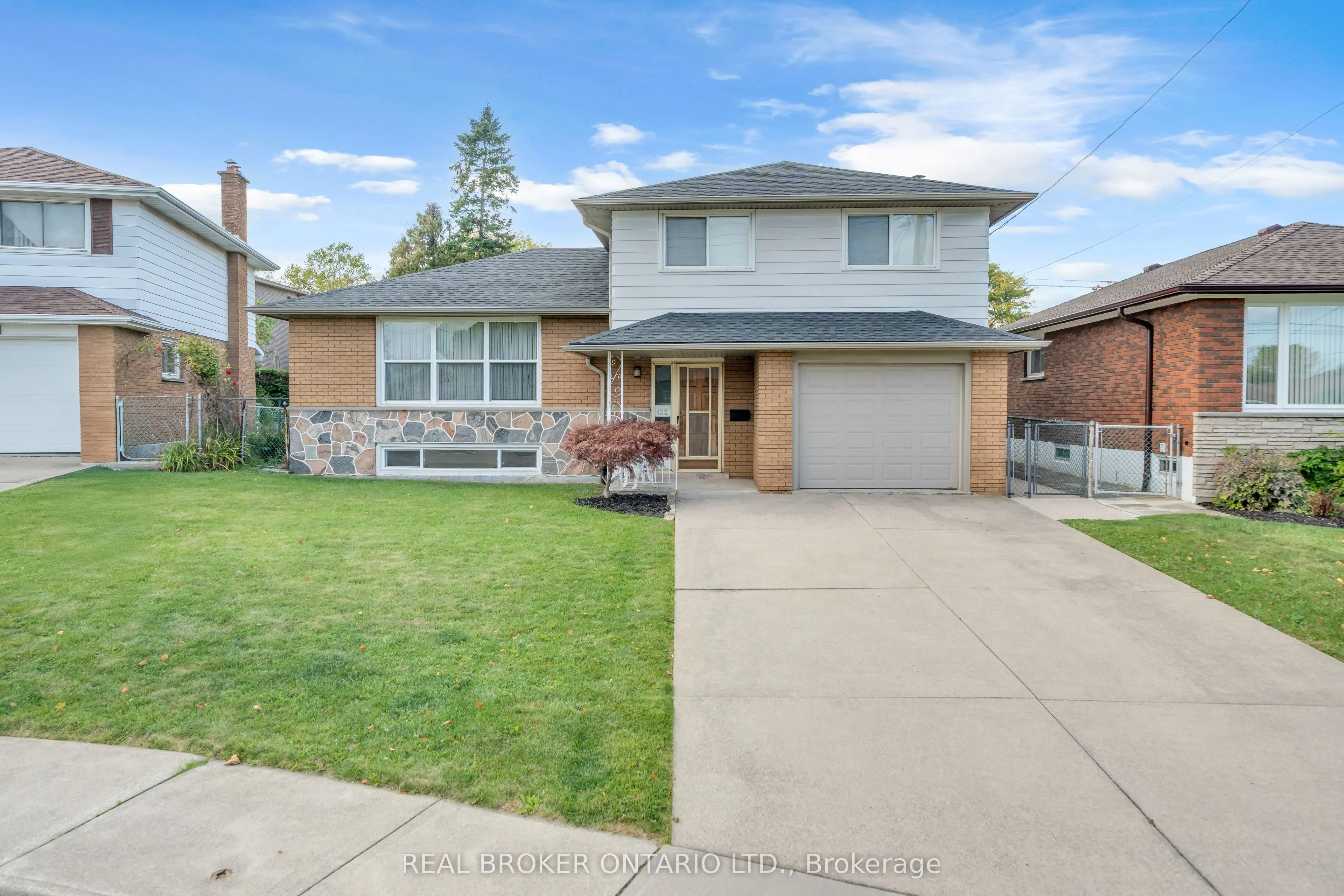 132 Greeningdon Drive