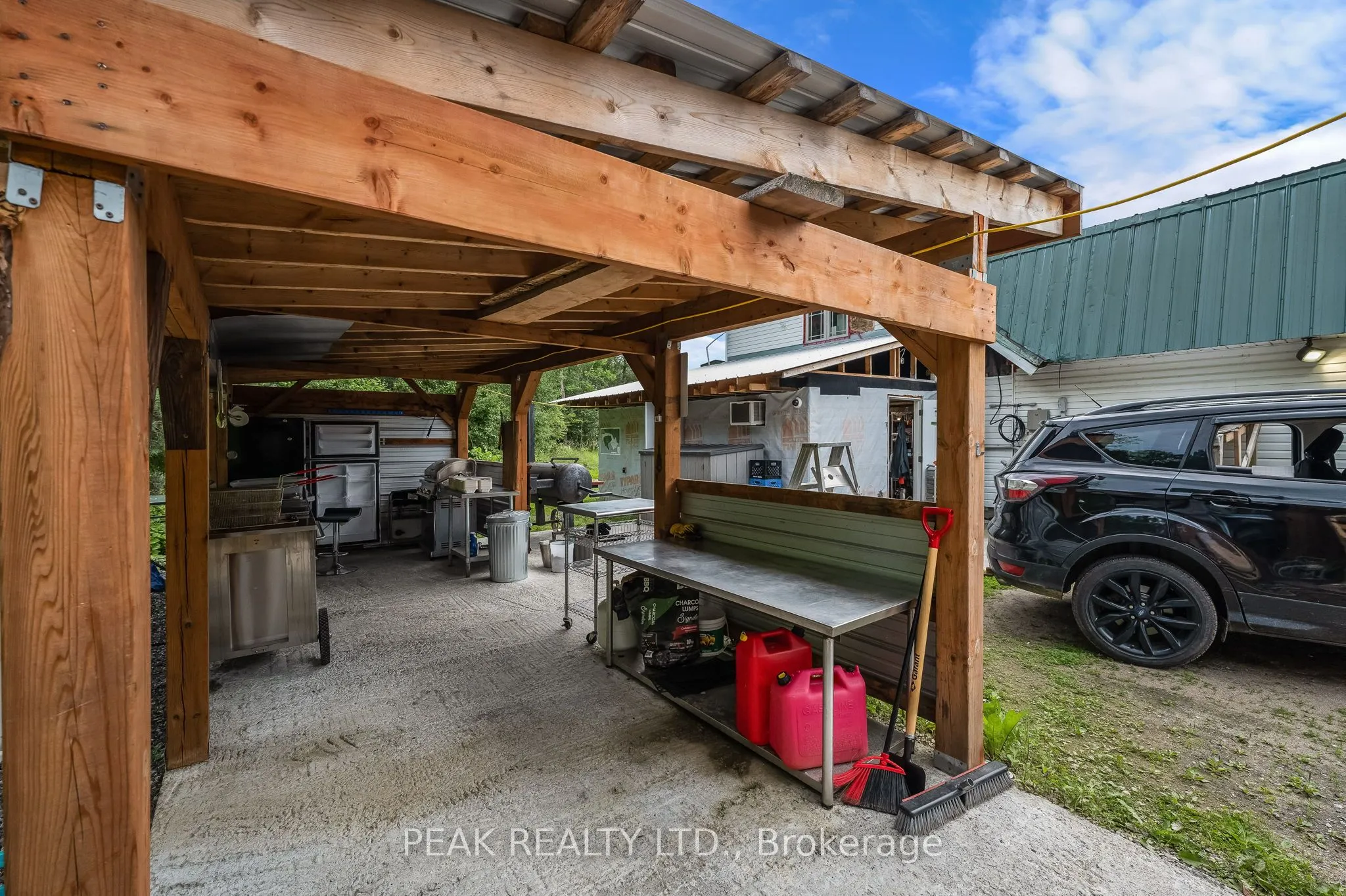 22353 Highway 41