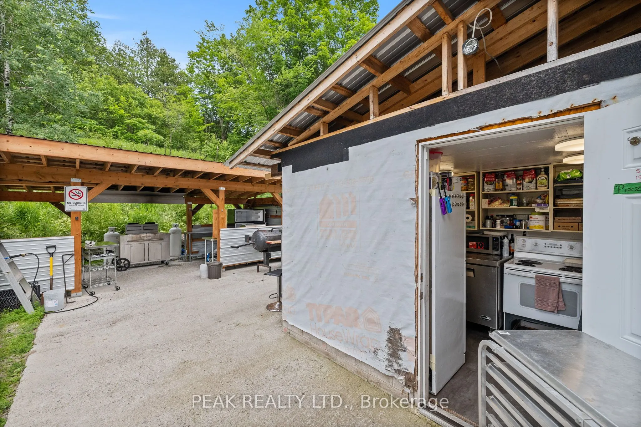 22353 Highway 41
