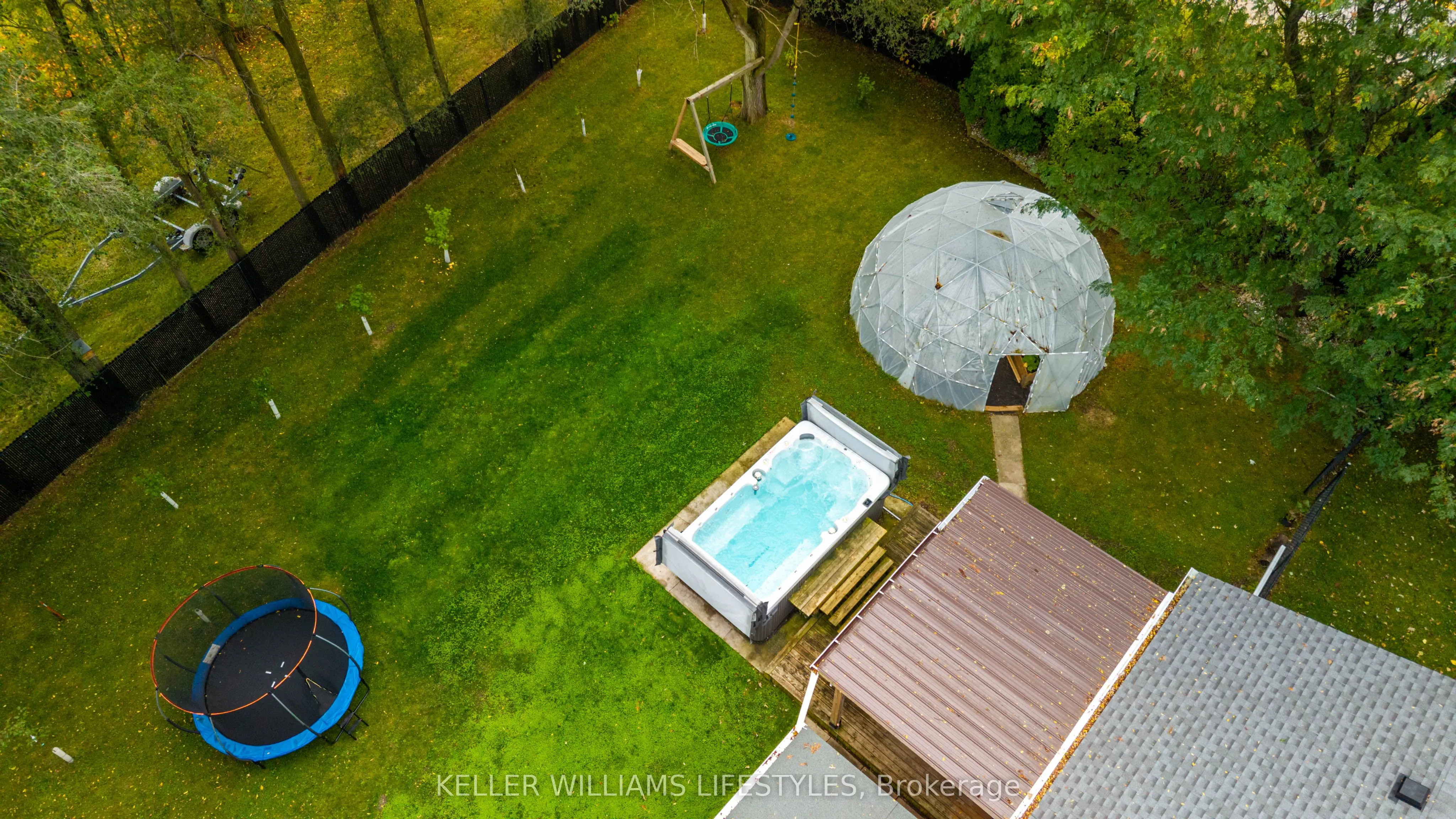 8749 Longwoods Road