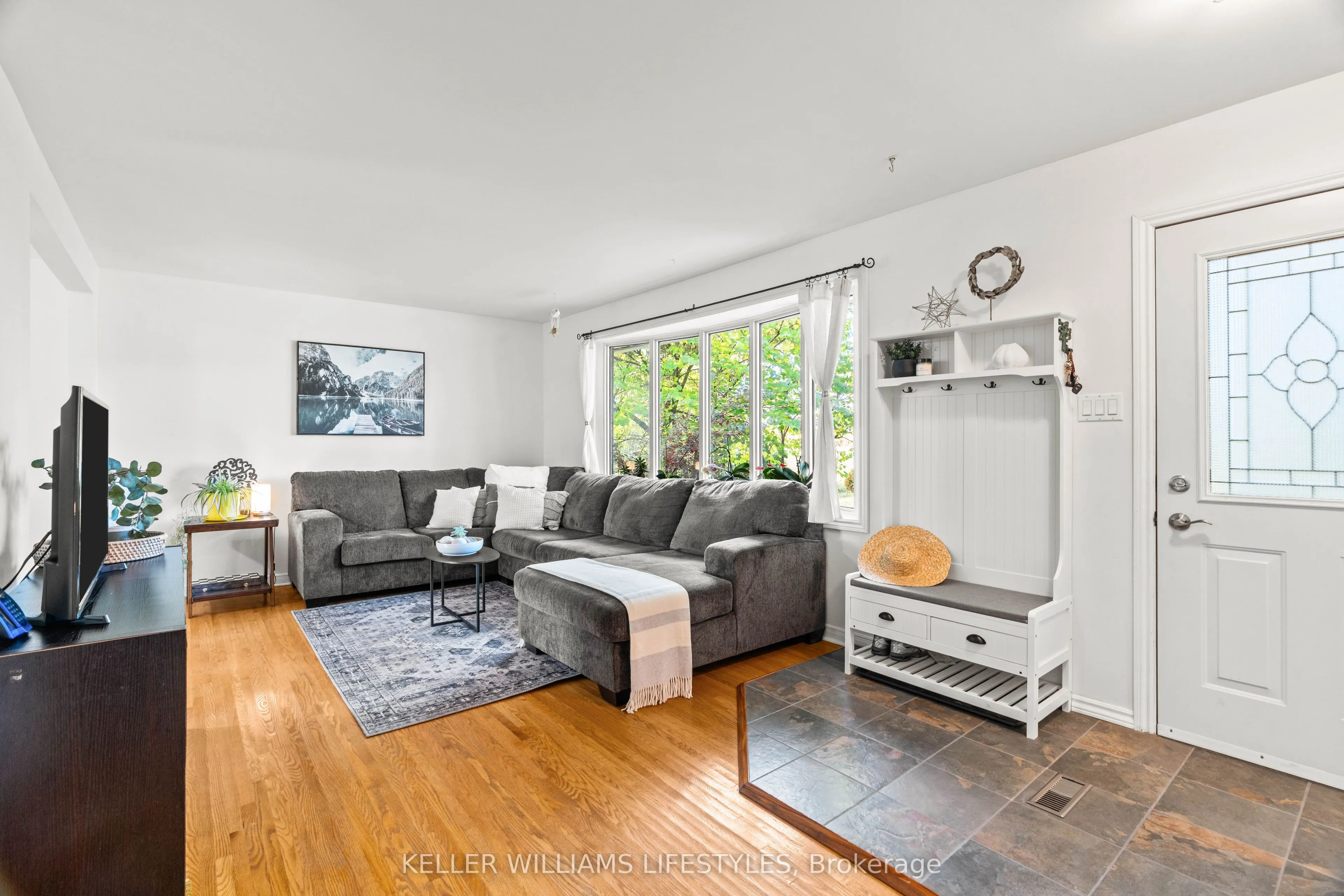 8749 Longwoods Road