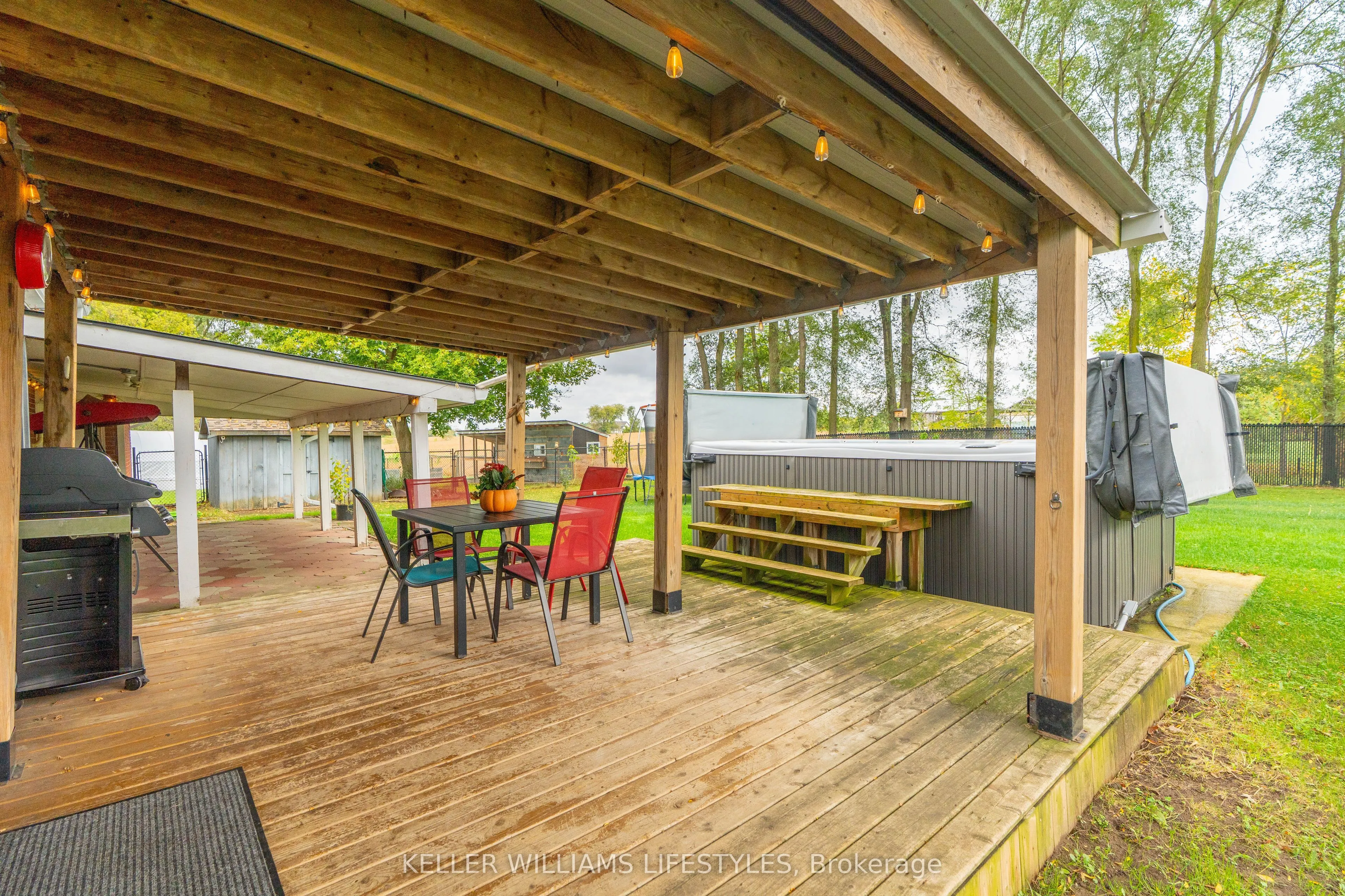 8749 Longwoods Road