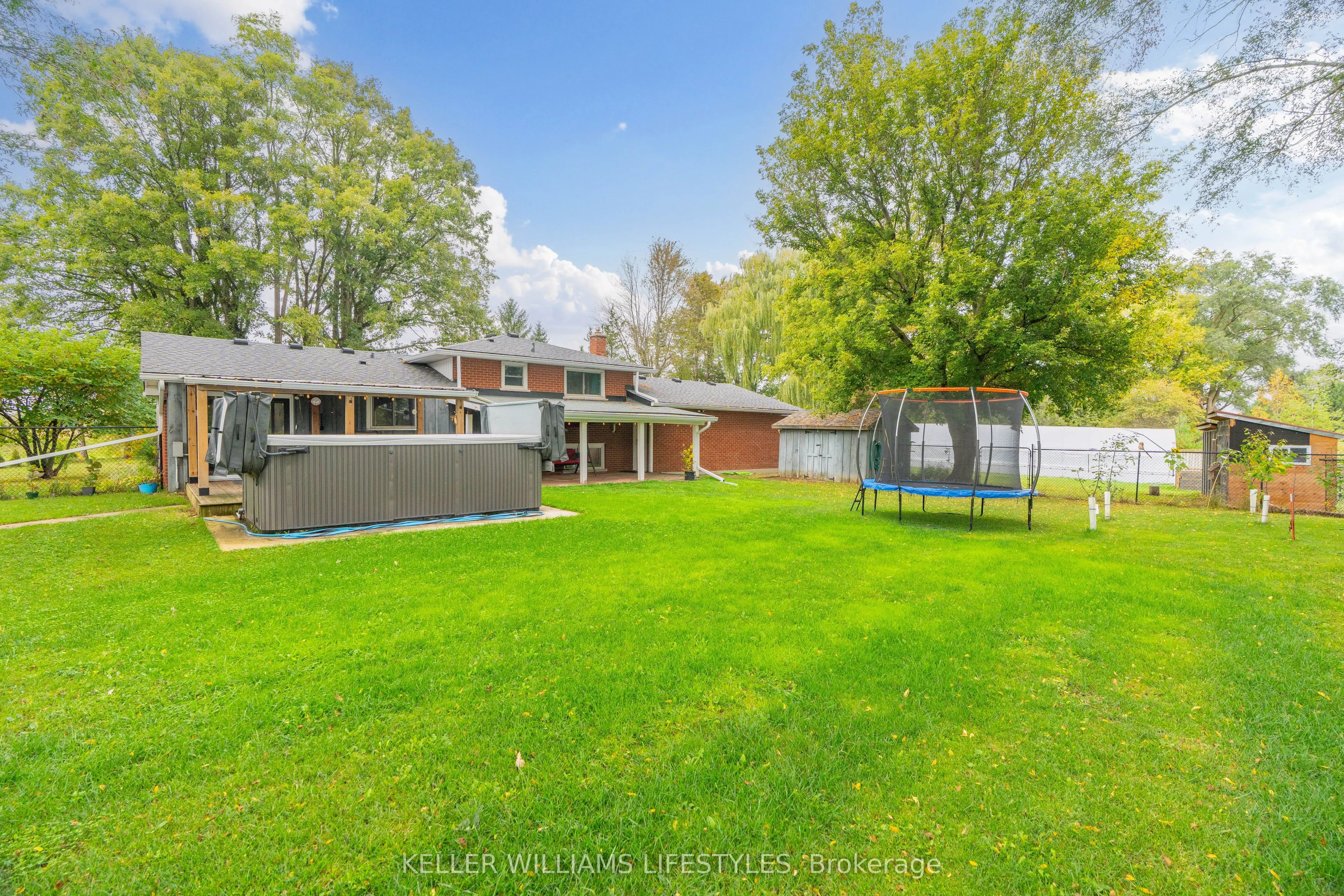 8749 Longwoods Road