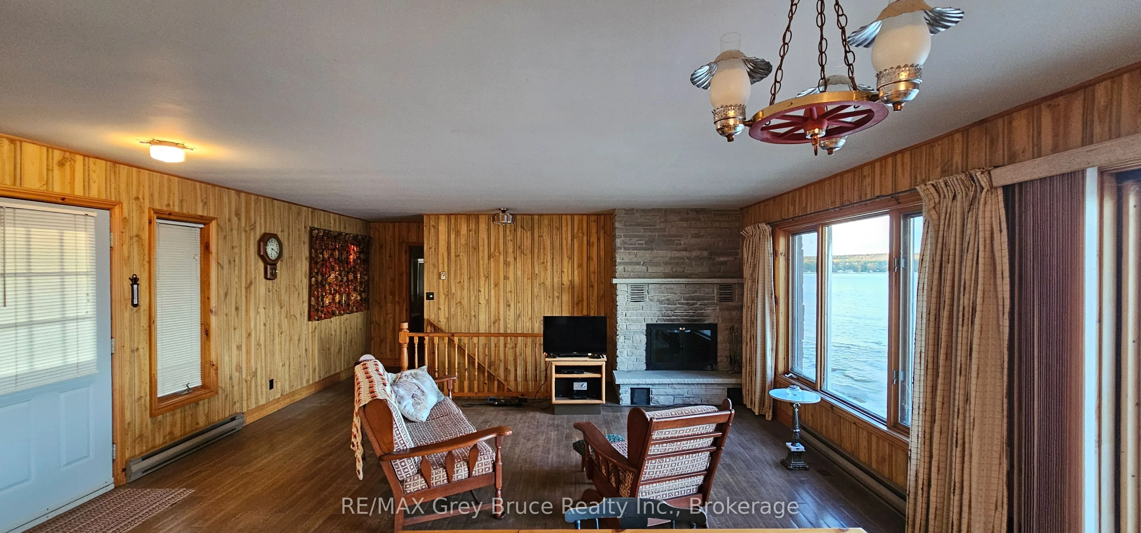 248 Isthmus Bay Road