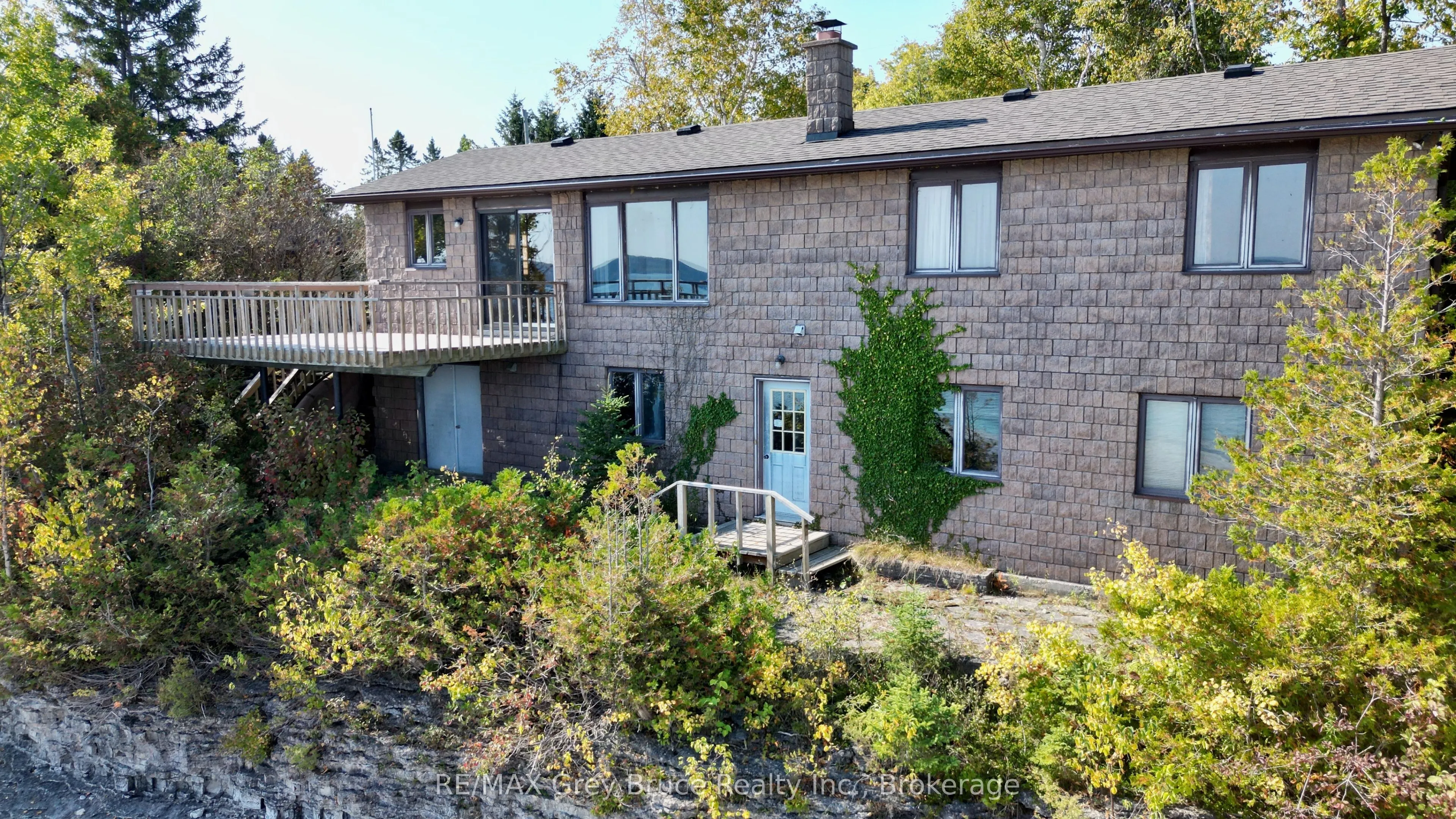 248 Isthmus Bay Road