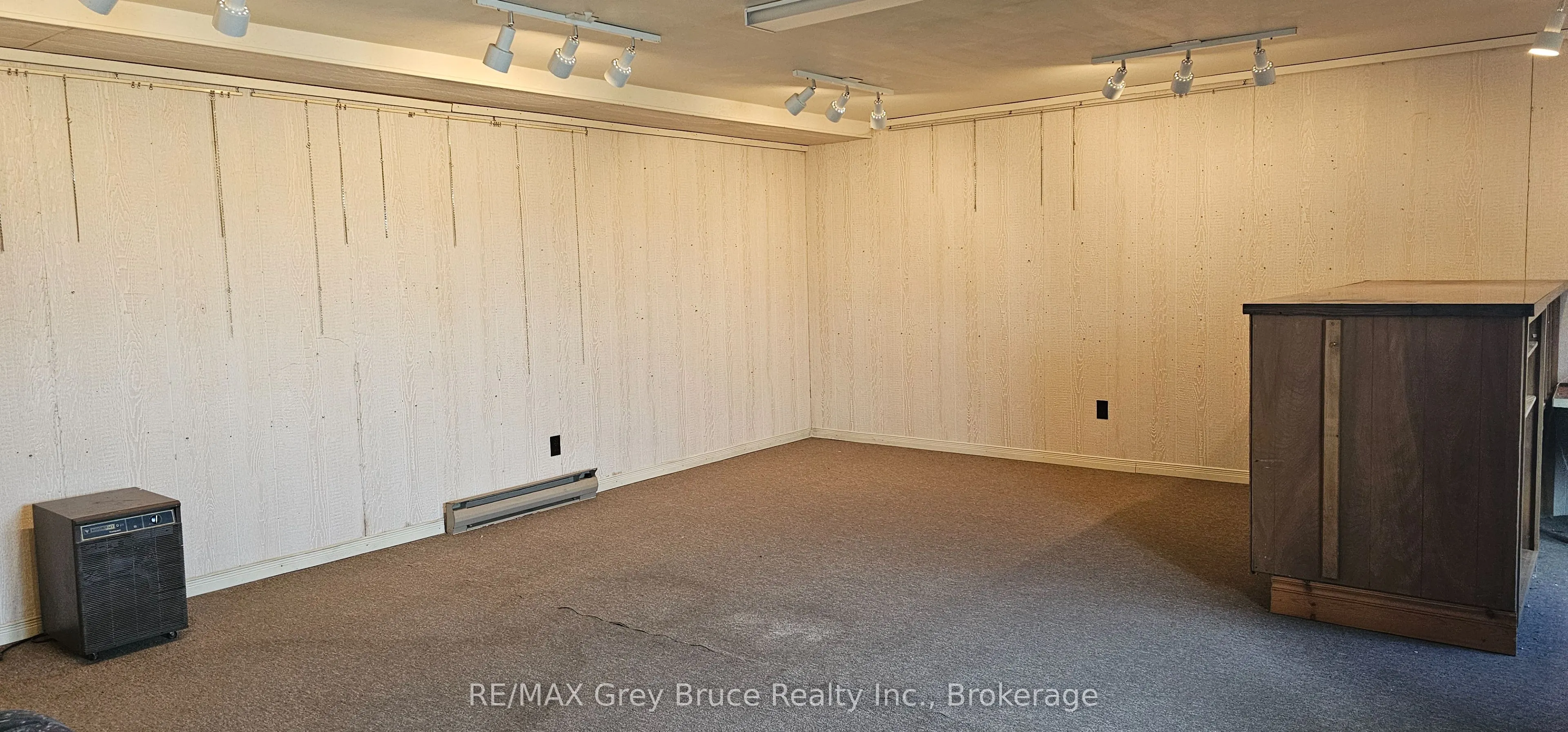 248 Isthmus Bay Road