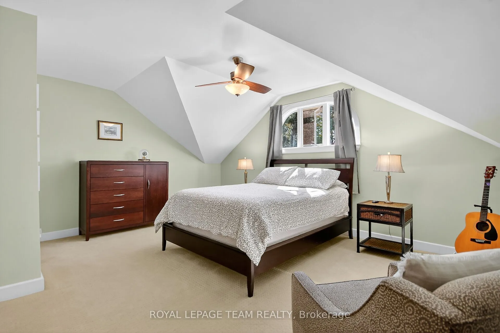 46 Turtle Point Private