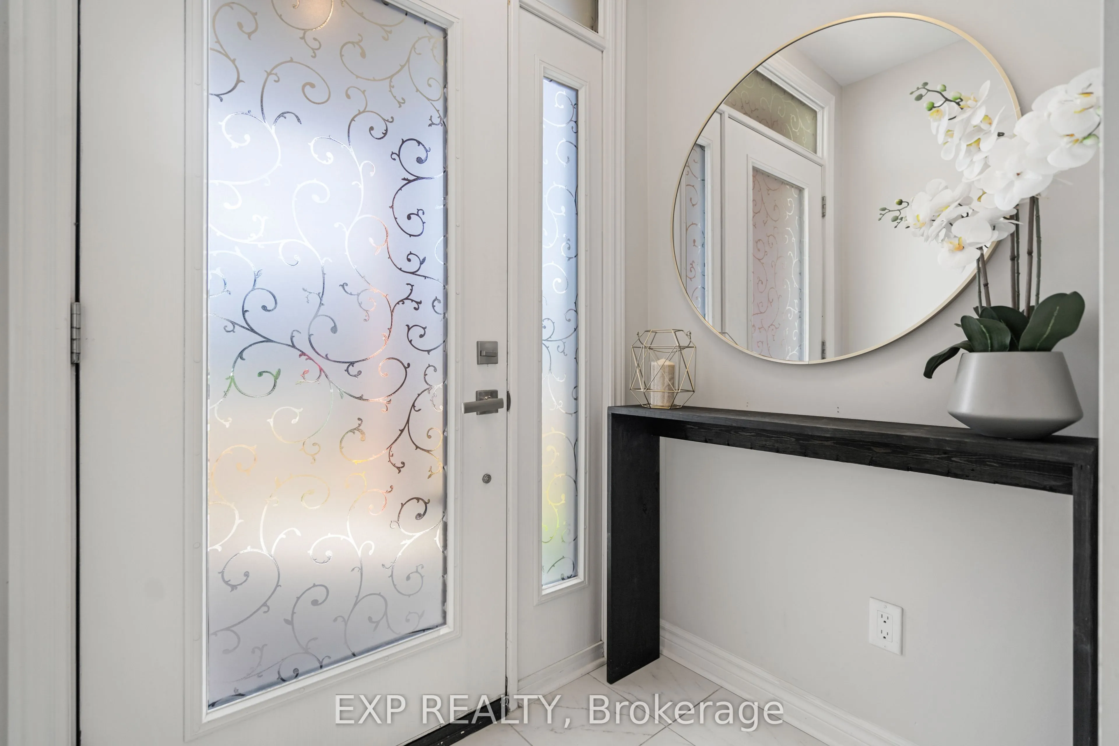 512 Edenwylde Drive E