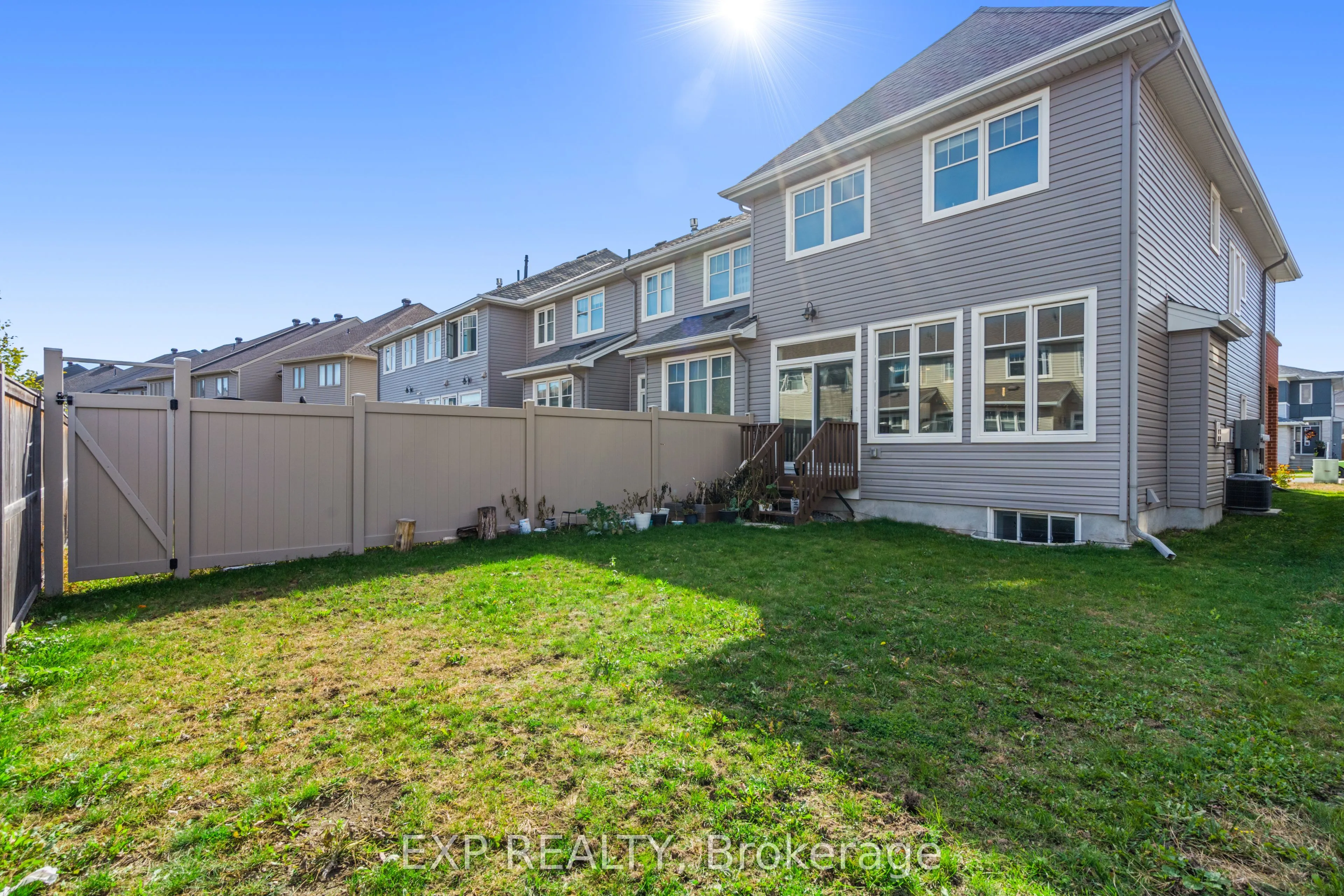 512 Edenwylde Drive E
