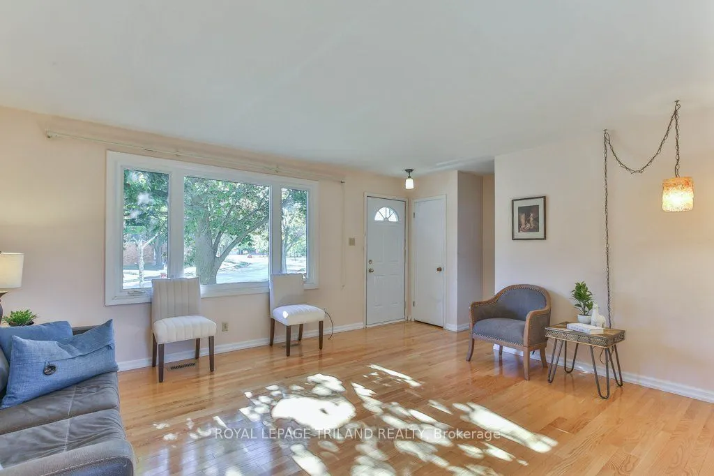 206 ADMIRAL Drive