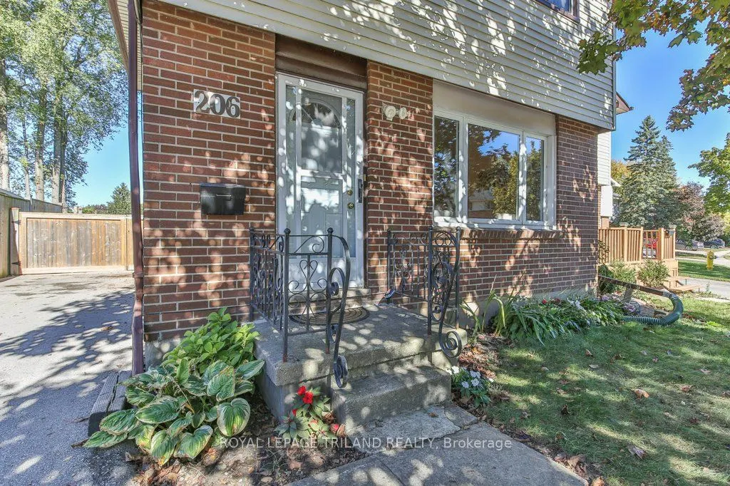 206 ADMIRAL Drive