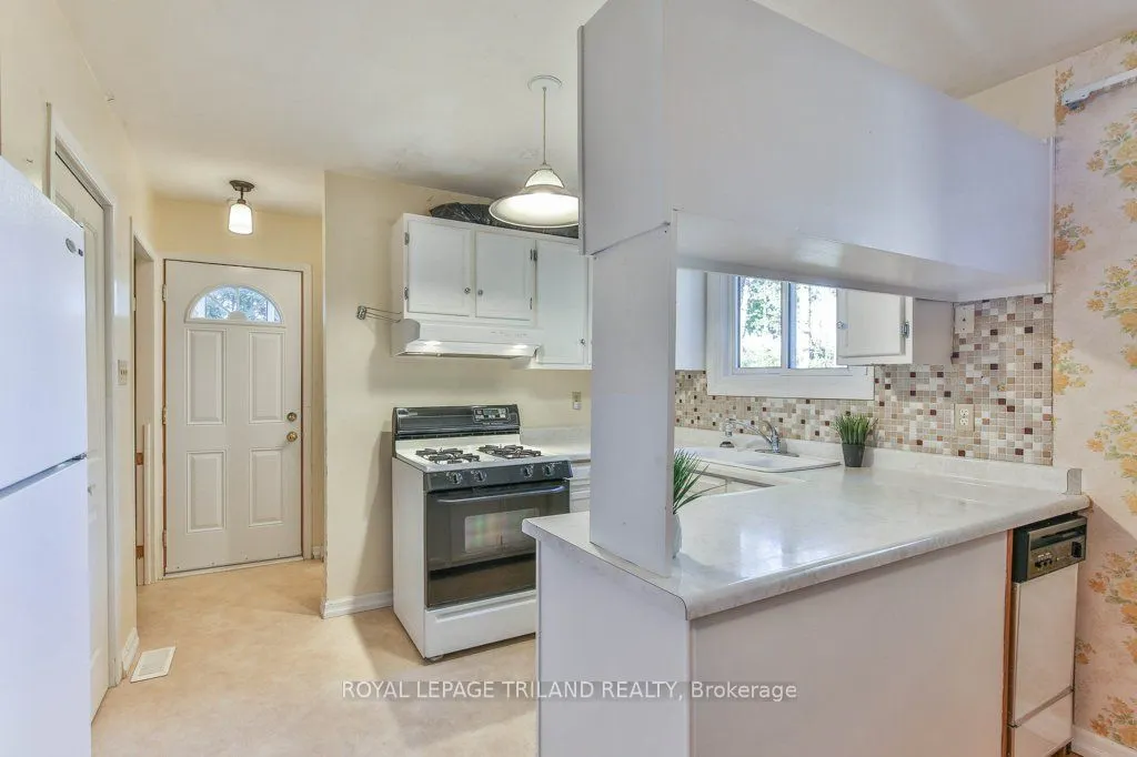 206 ADMIRAL Drive