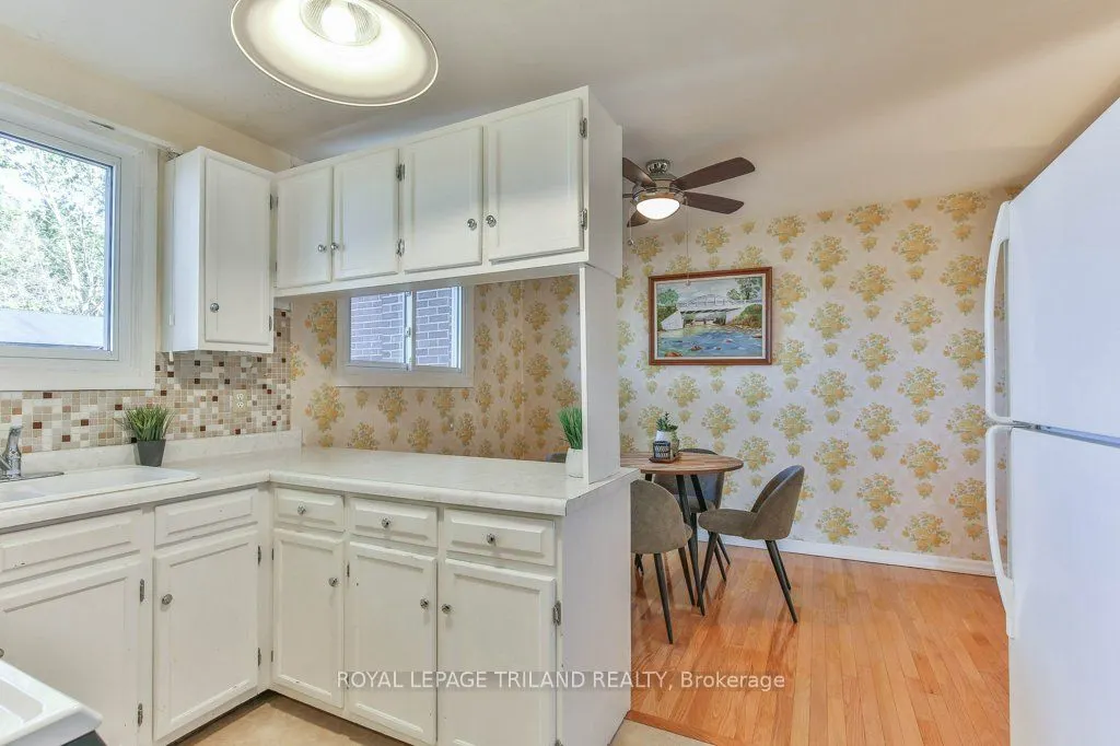 206 ADMIRAL Drive