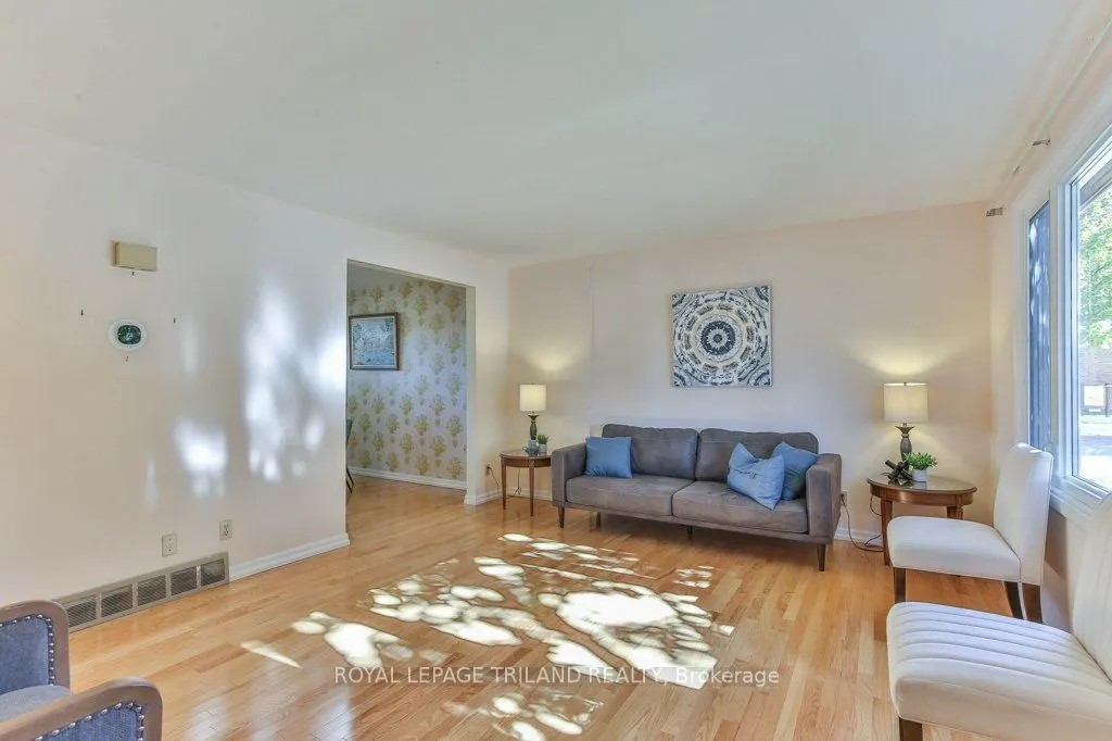 206 ADMIRAL Drive