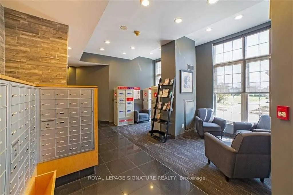 135 James Street S, #1105