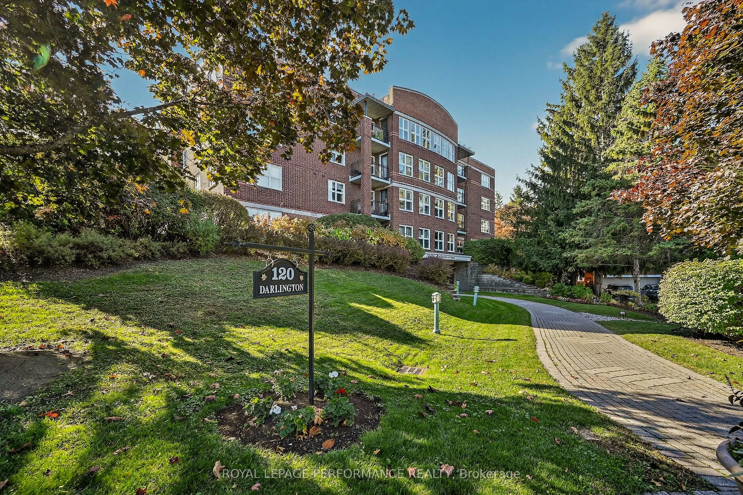 120 Darlington Private, #203