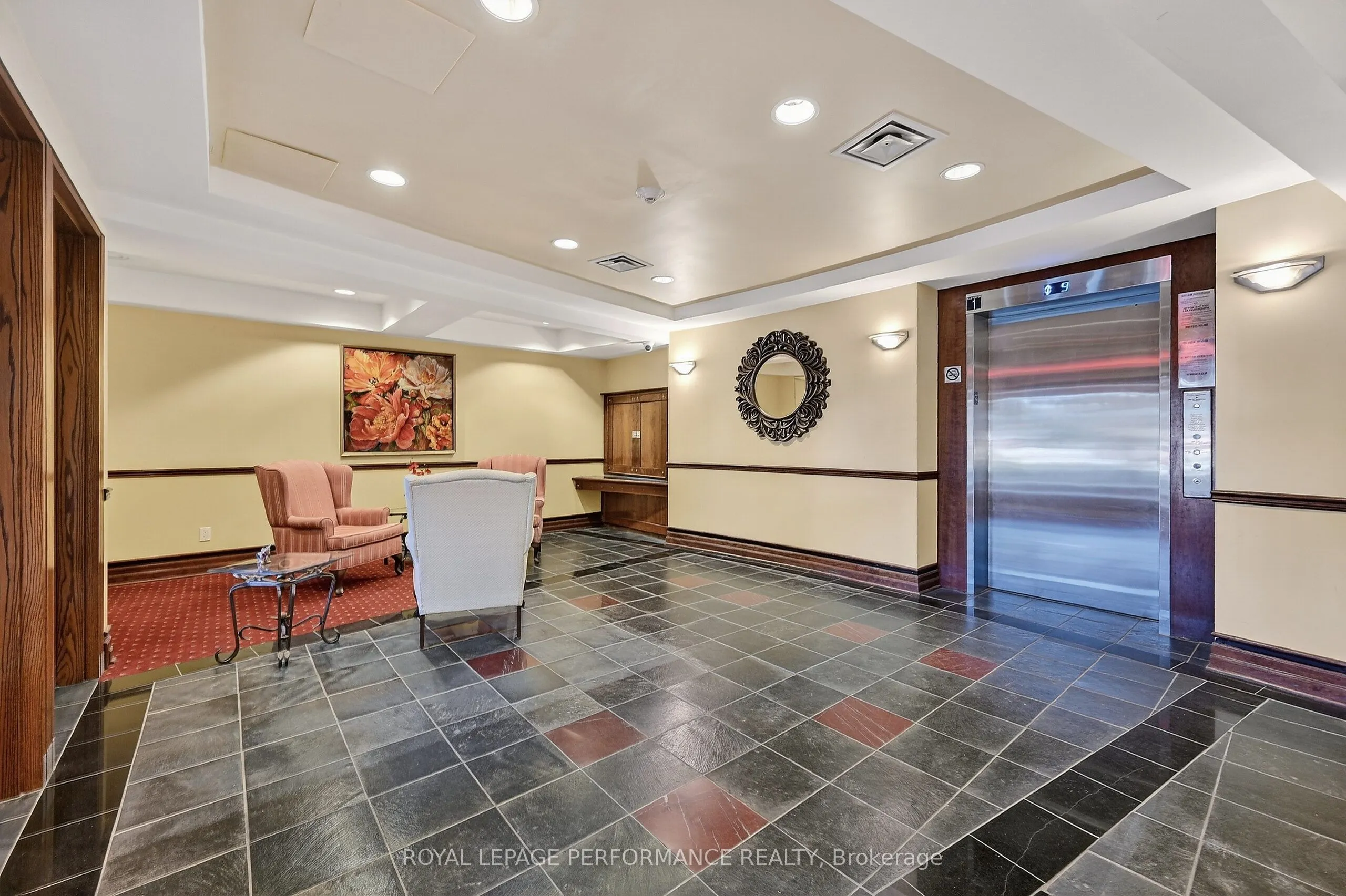 120 Darlington Private, #203