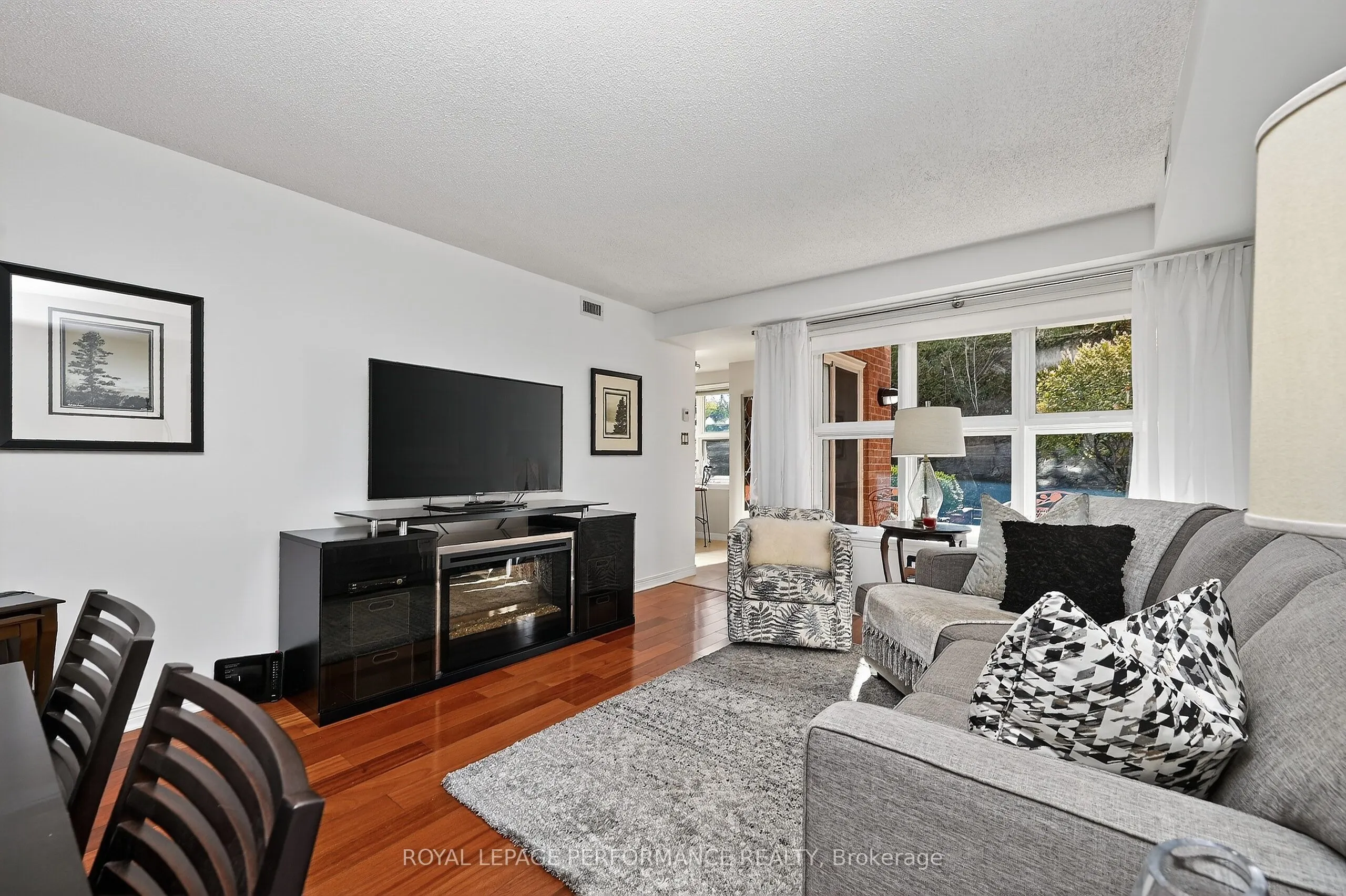 120 Darlington Private, #203