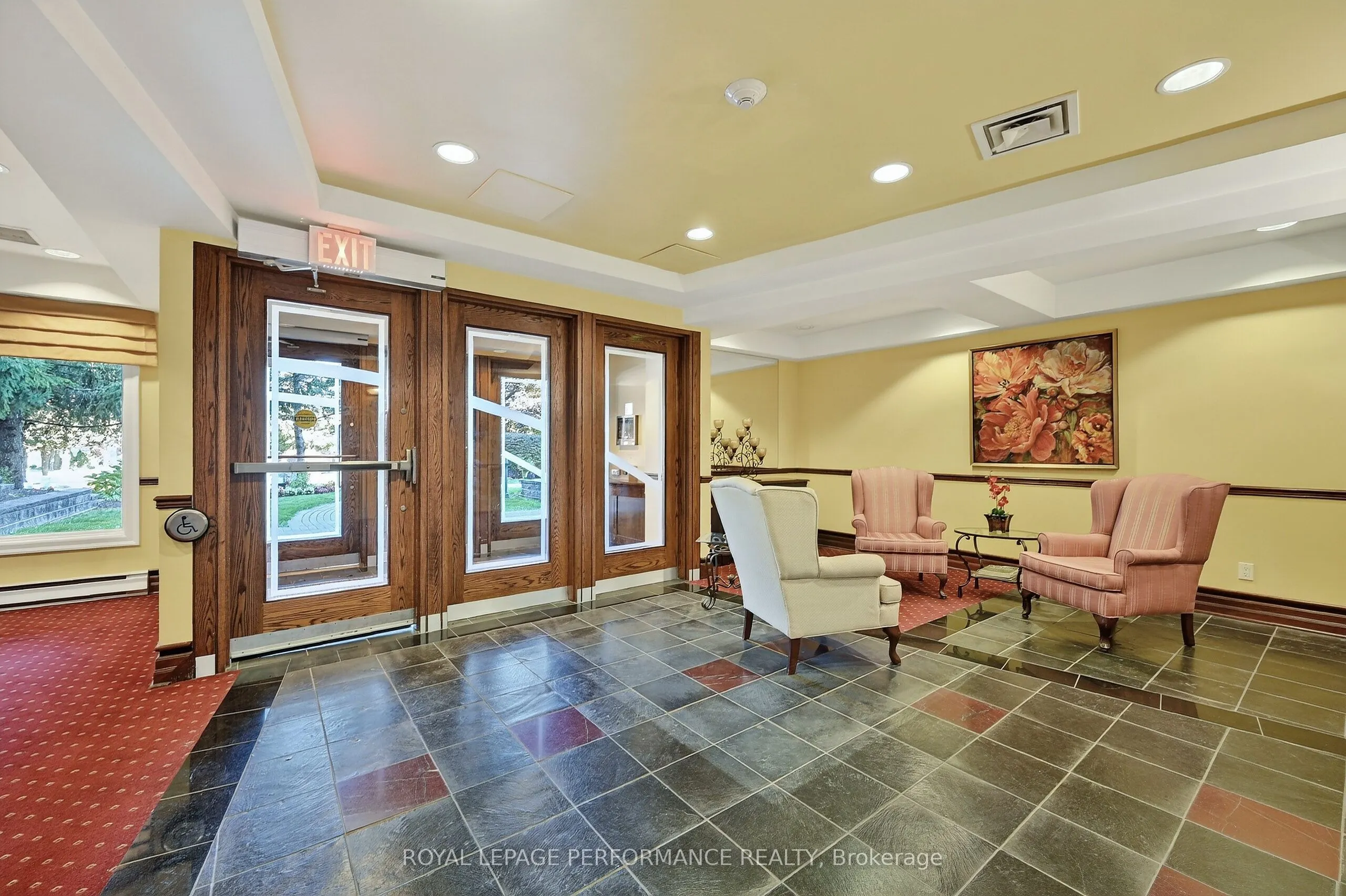 120 Darlington Private, #203