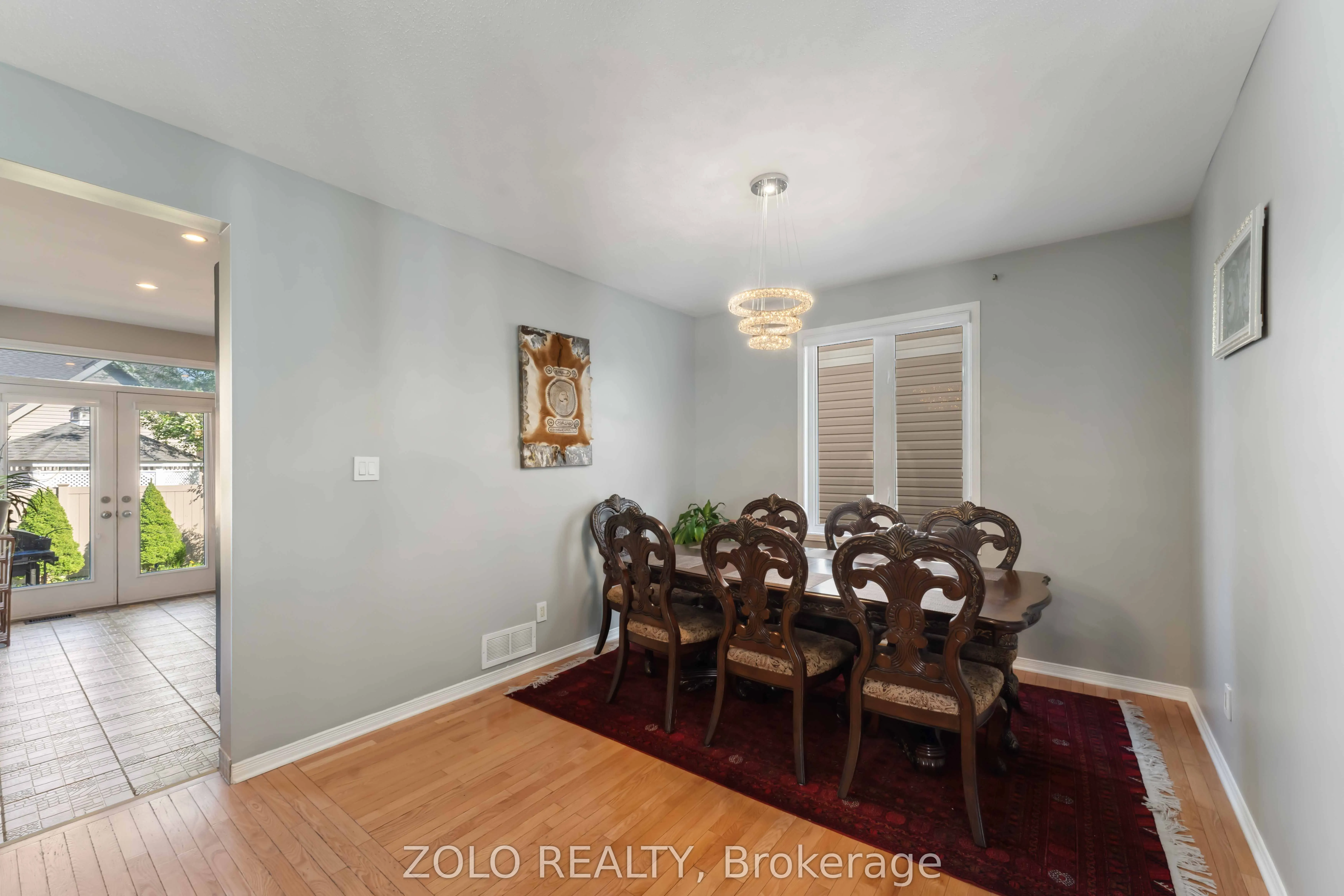 2421 Glandriel Crescent
