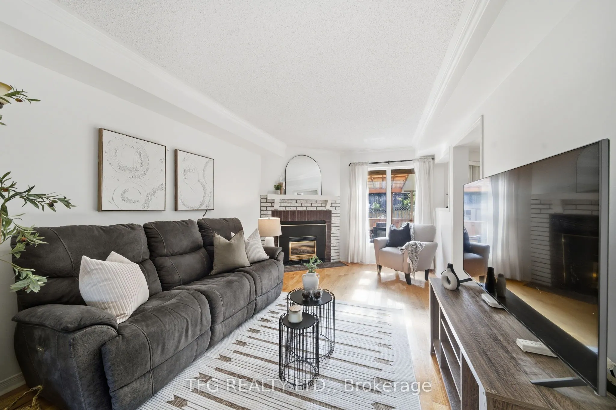 705 Carlisle Street