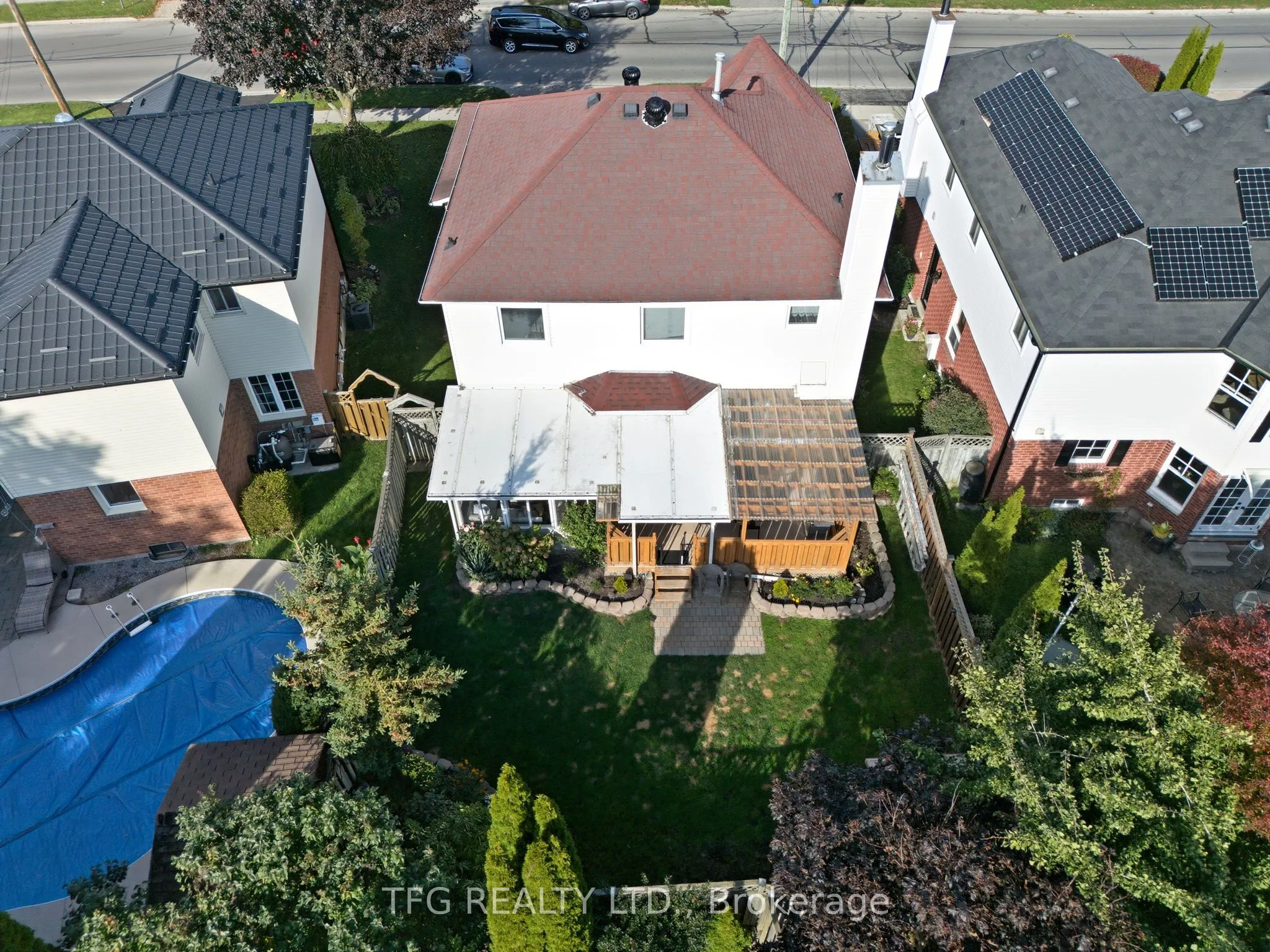 705 Carlisle Street