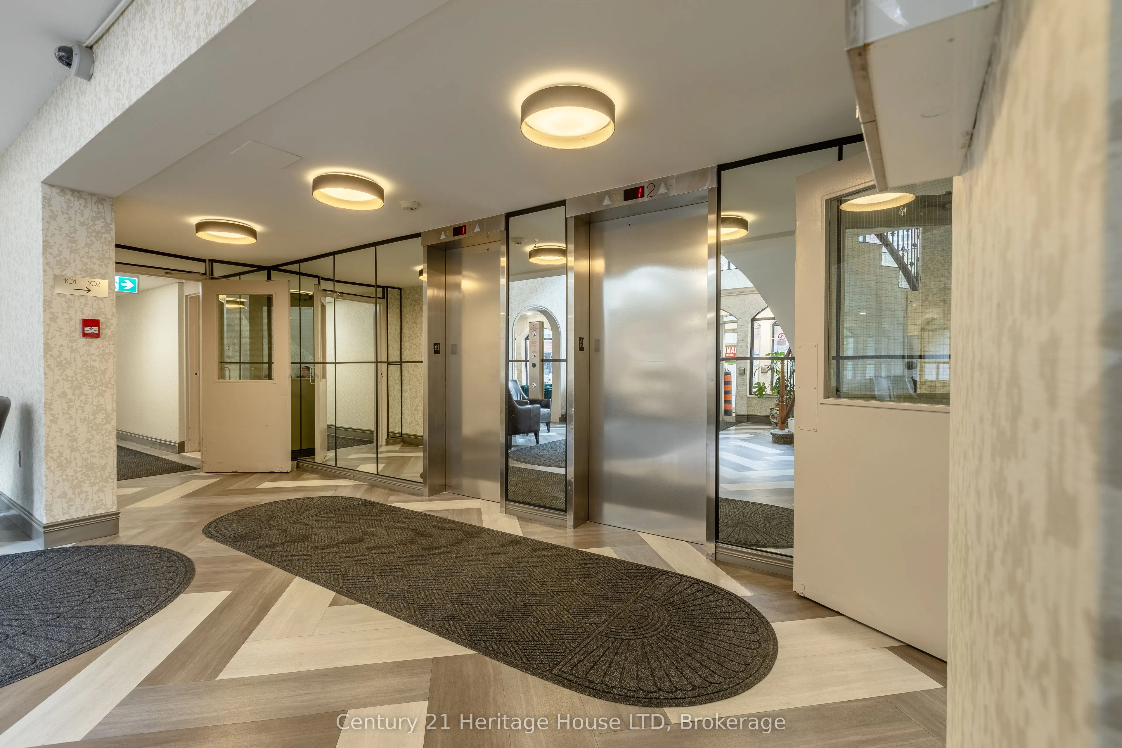 359 Geneva Street, #904