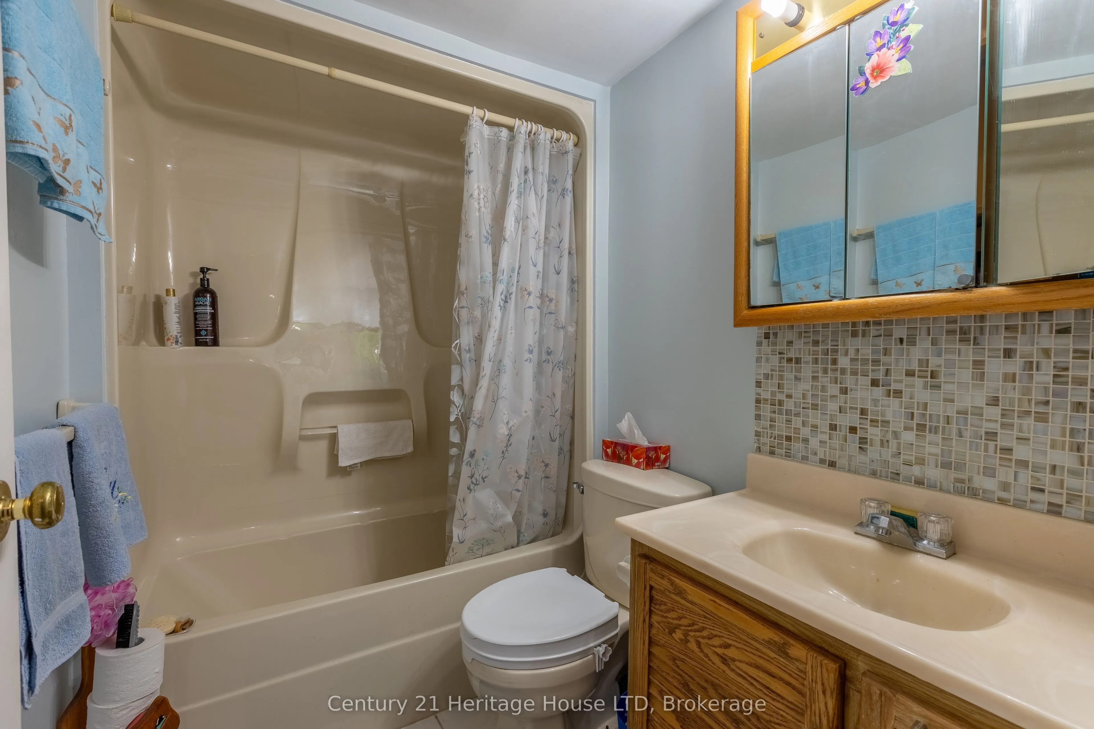 359 Geneva Street, #904