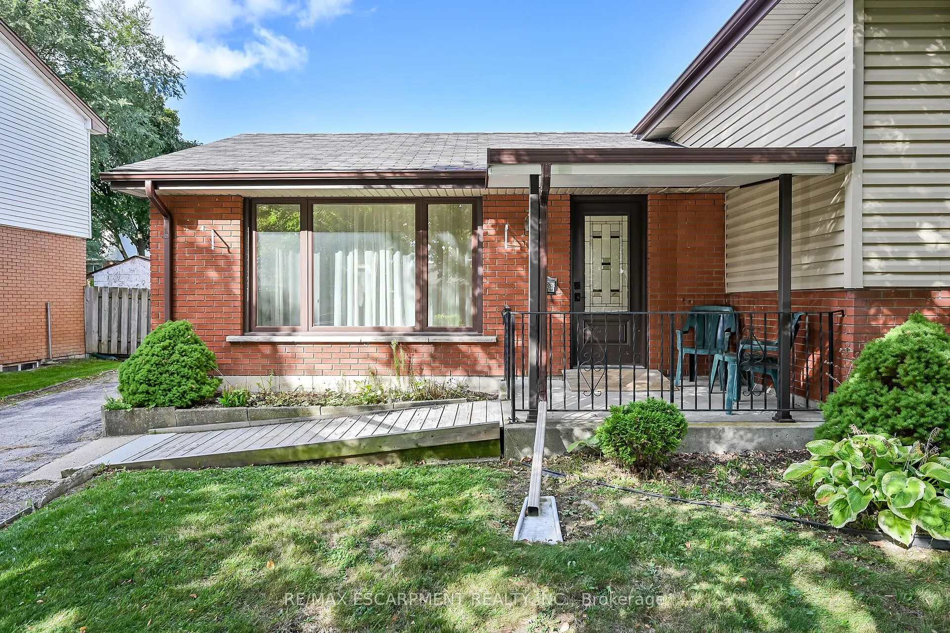 6 Kirkland Avenue