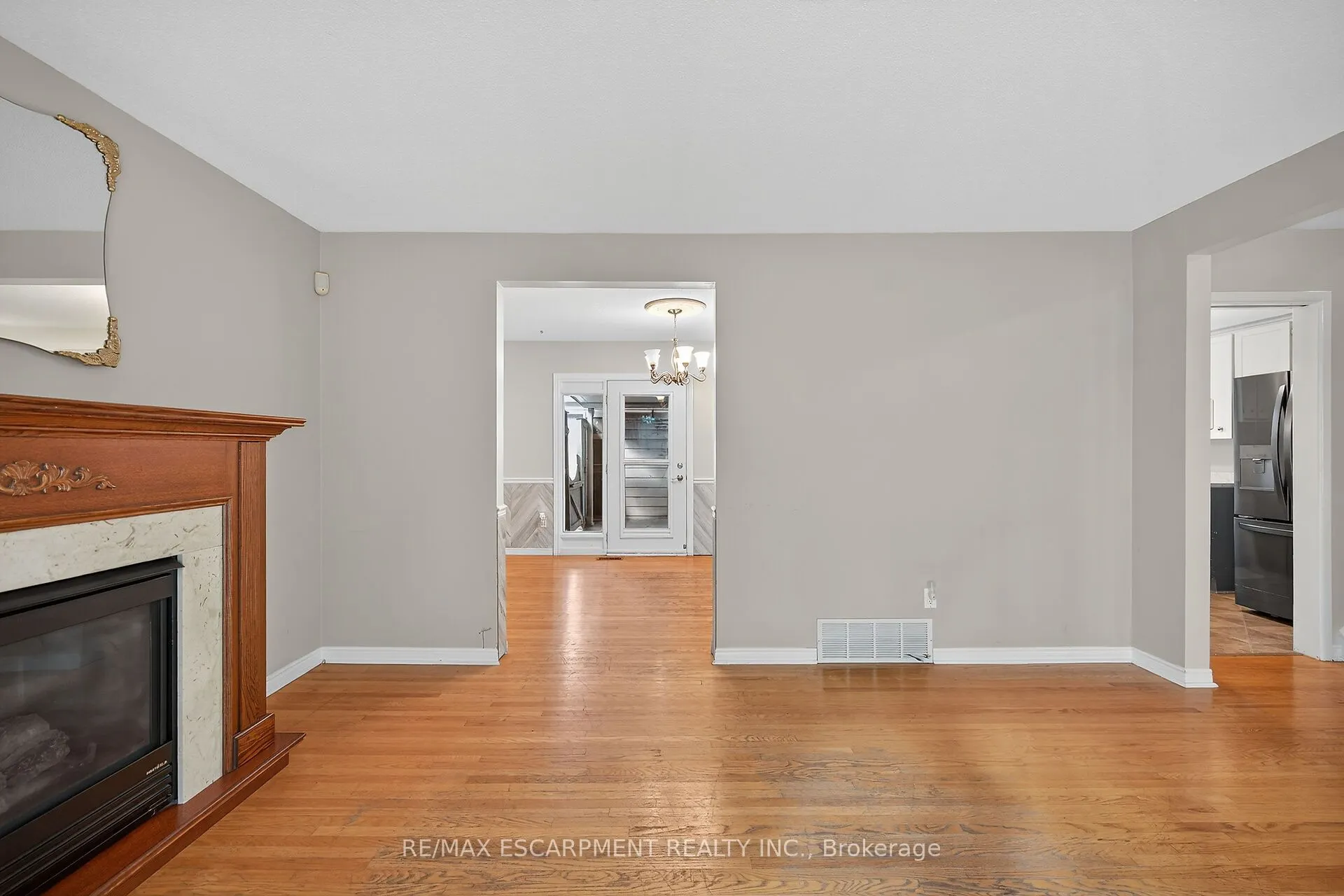 6 Kirkland Avenue