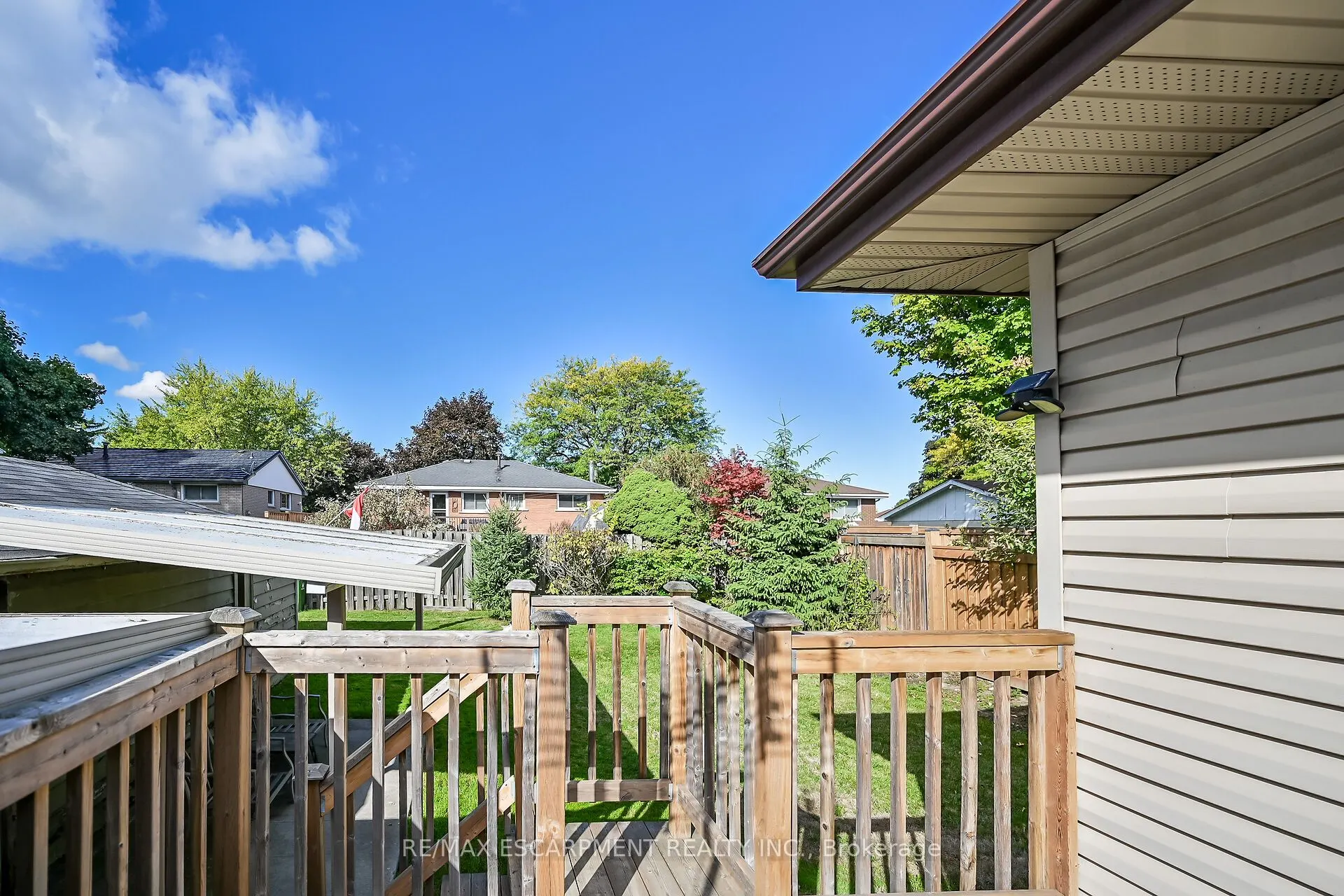 6 Kirkland Avenue