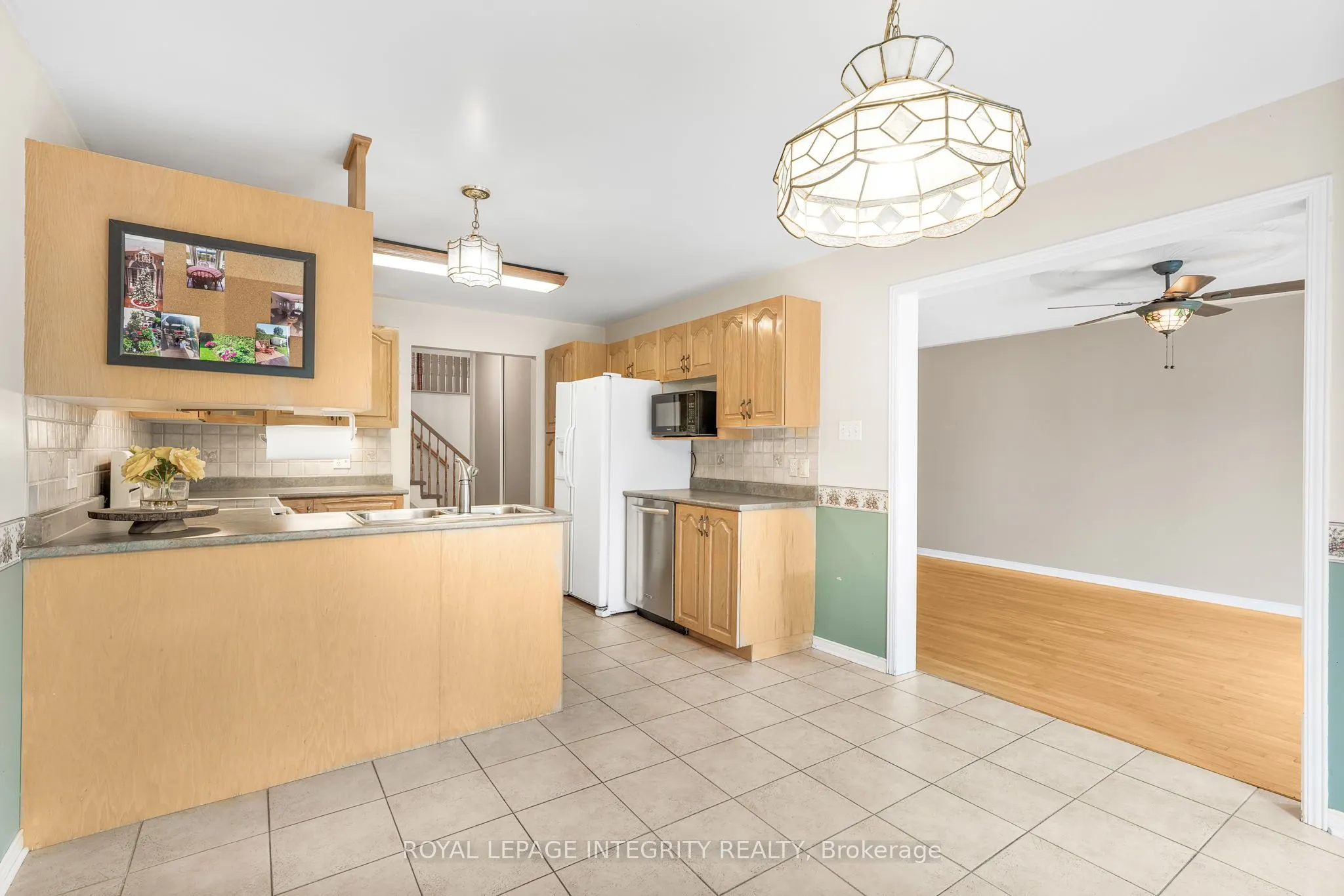 1659 Toulouse Crescent
