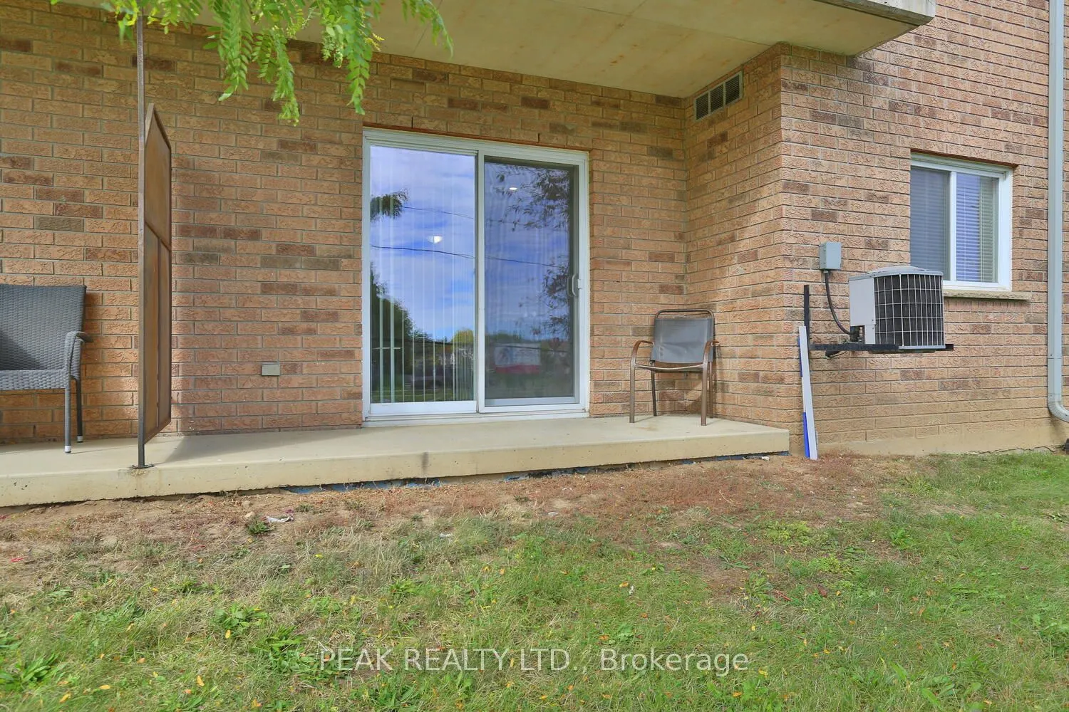 345 Briarmeadow Drive, #206