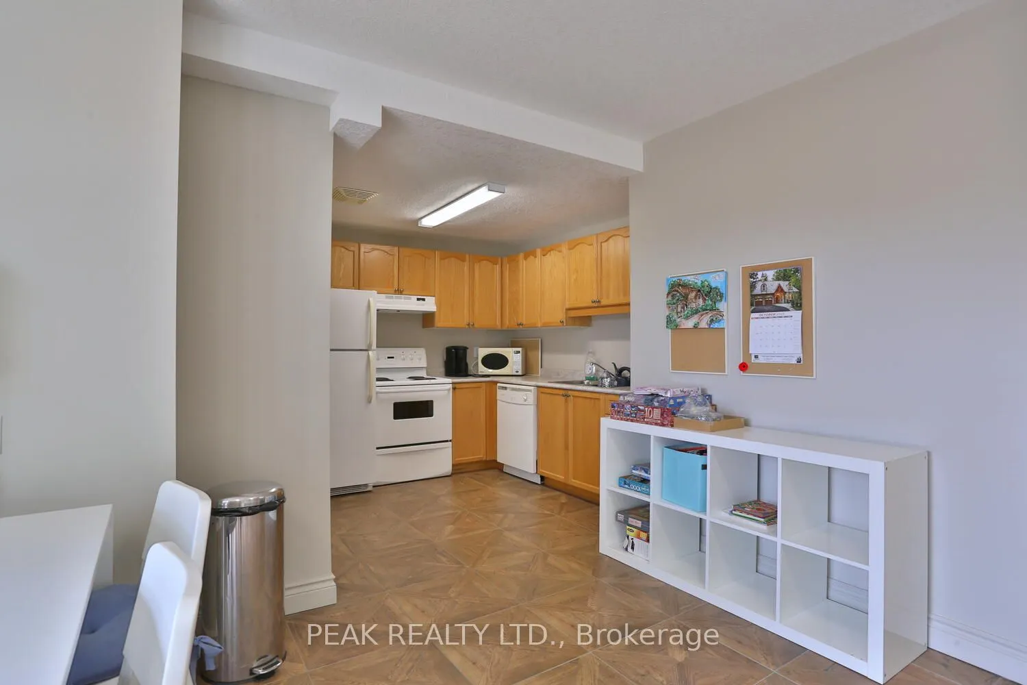 345 Briarmeadow Drive, #206