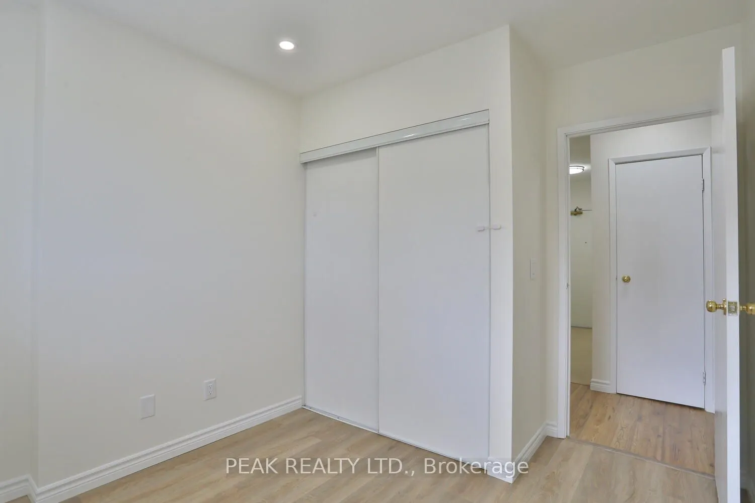 345 Briarmeadow Drive, #206