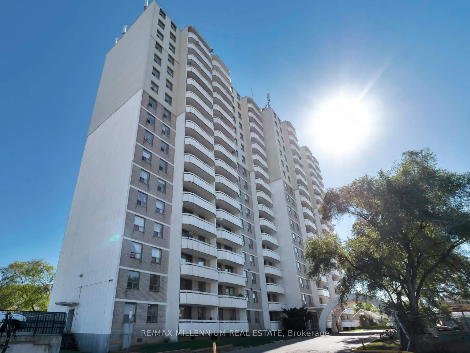 221 Melvin Avenue, #1107