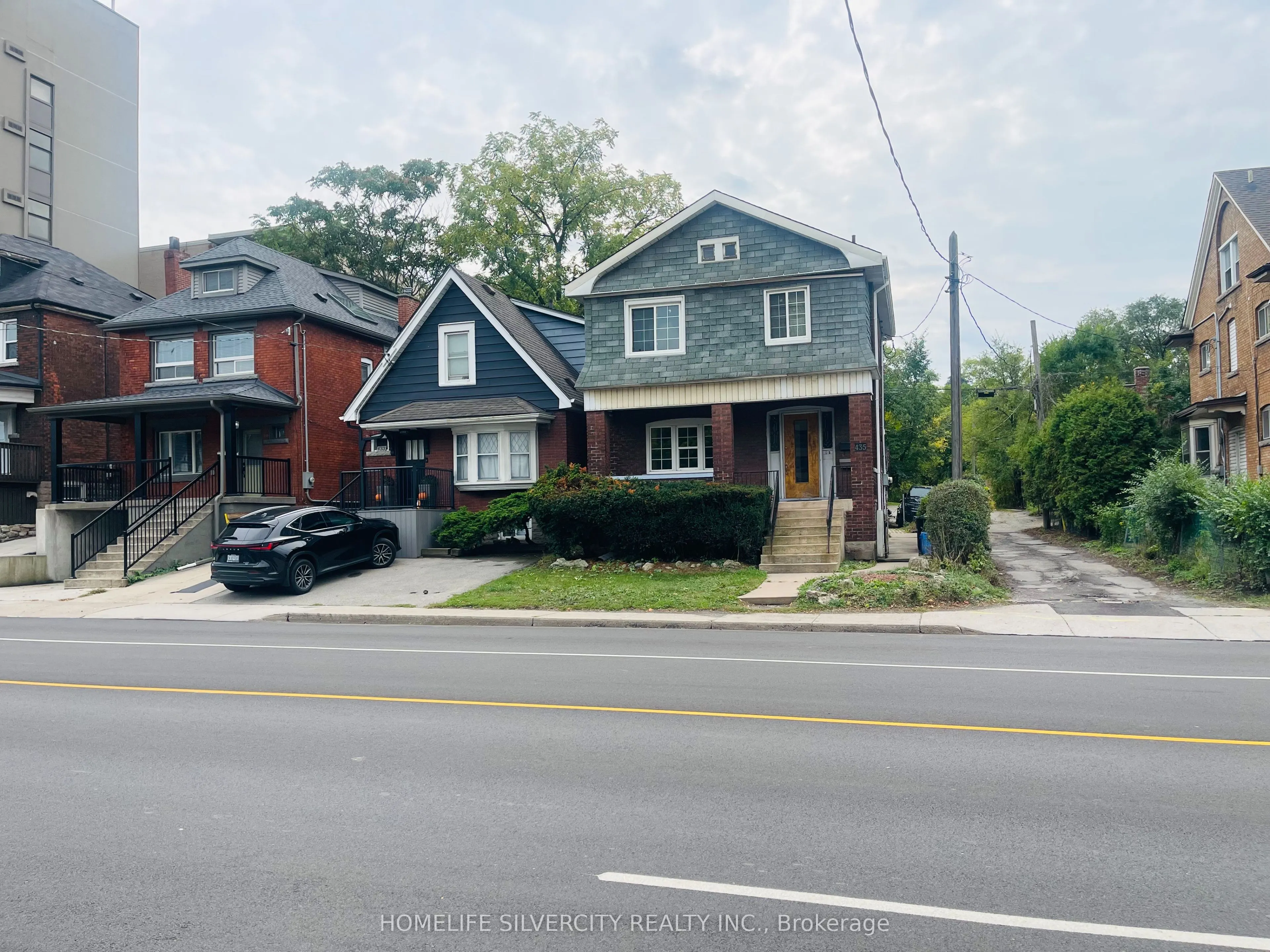 435 Aberdeen Avenue