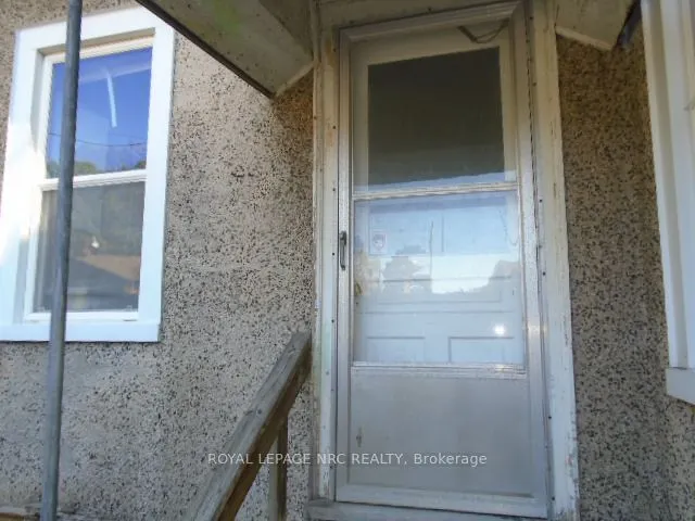 105A Welland Avenue