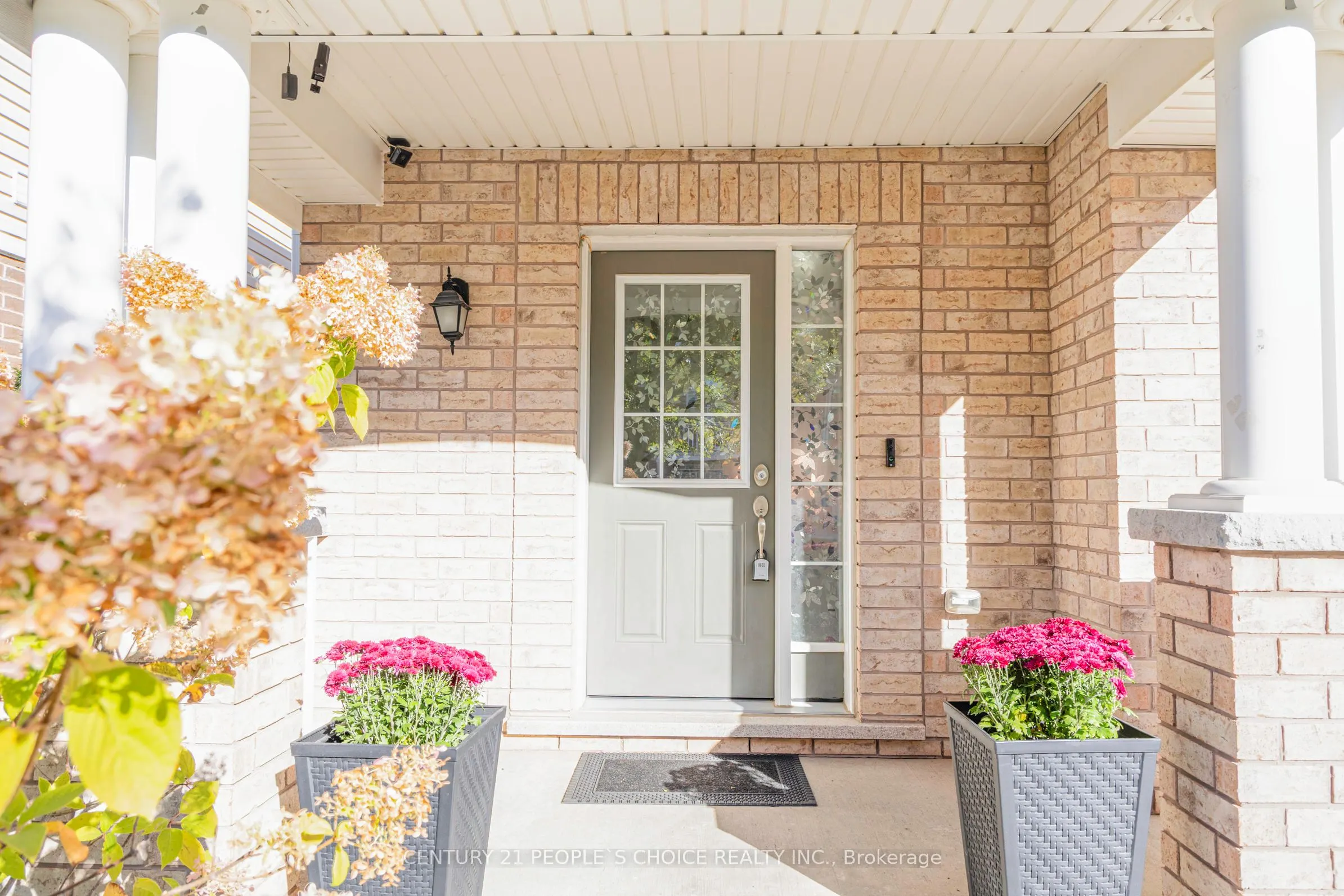 335 Falling Green Crescent