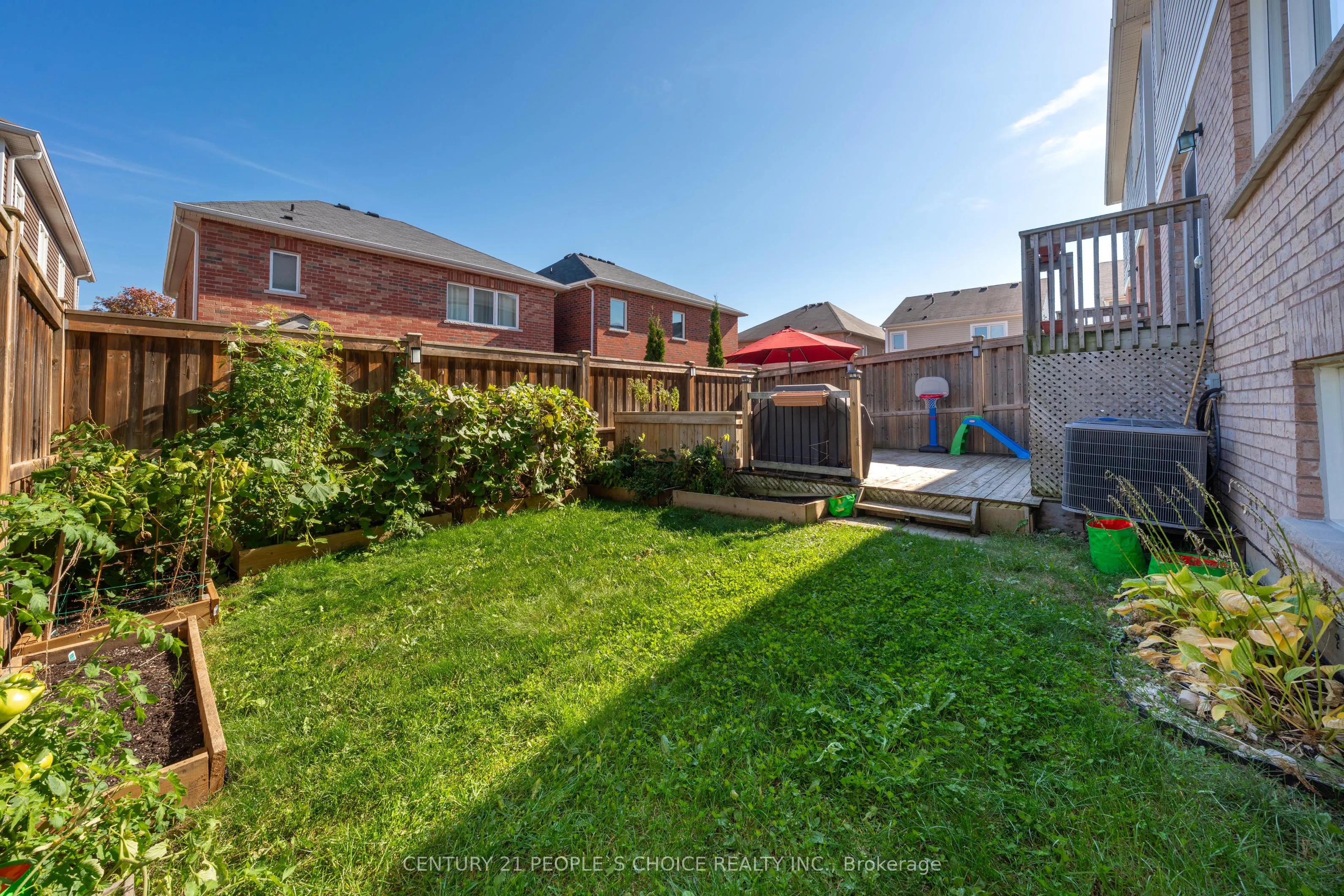 335 Falling Green Crescent
