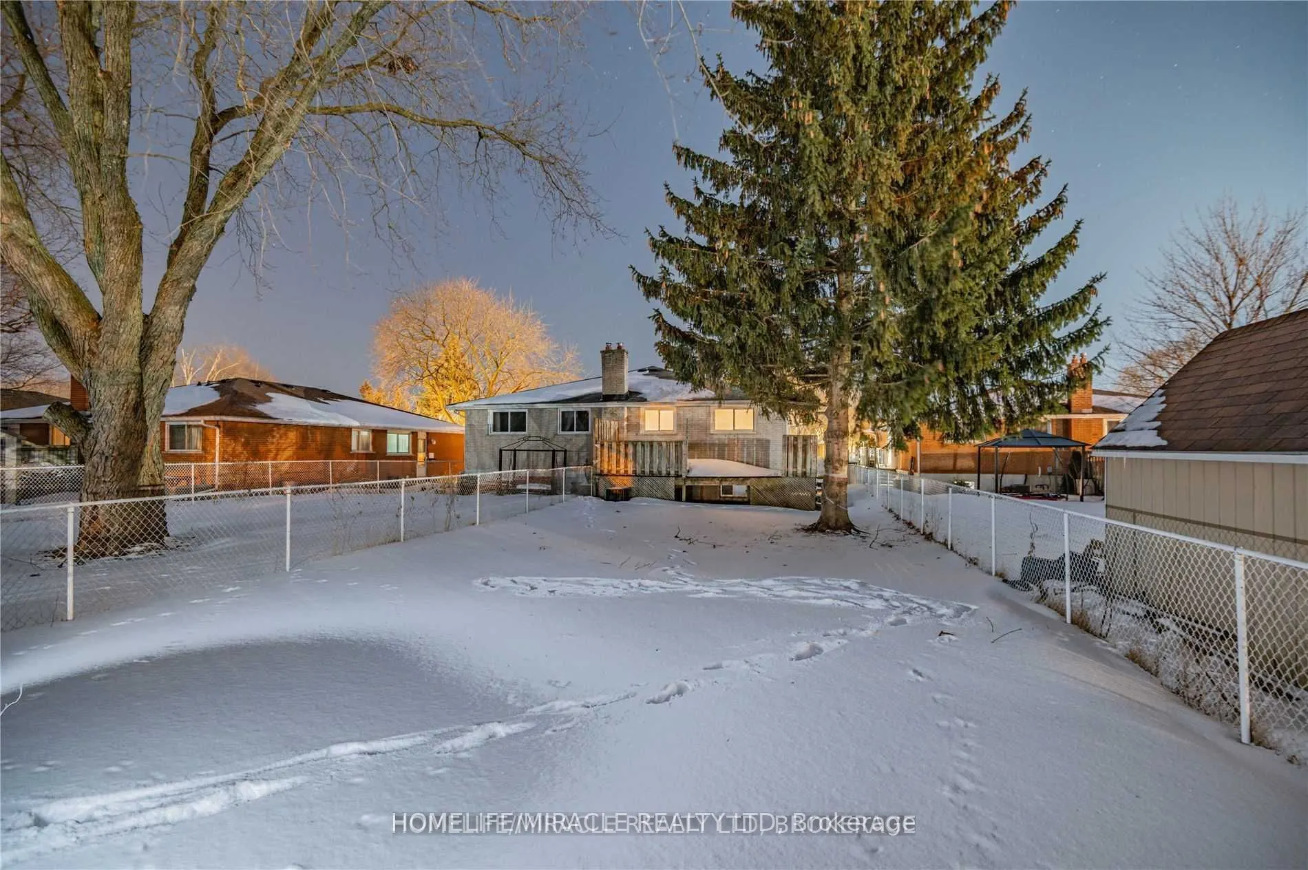 641A Silverbirch Road