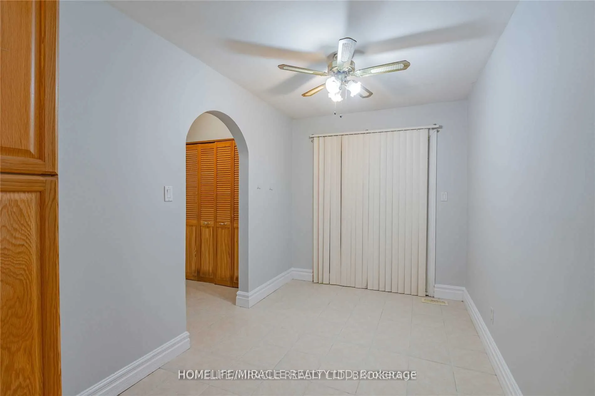 641A Silverbirch Road