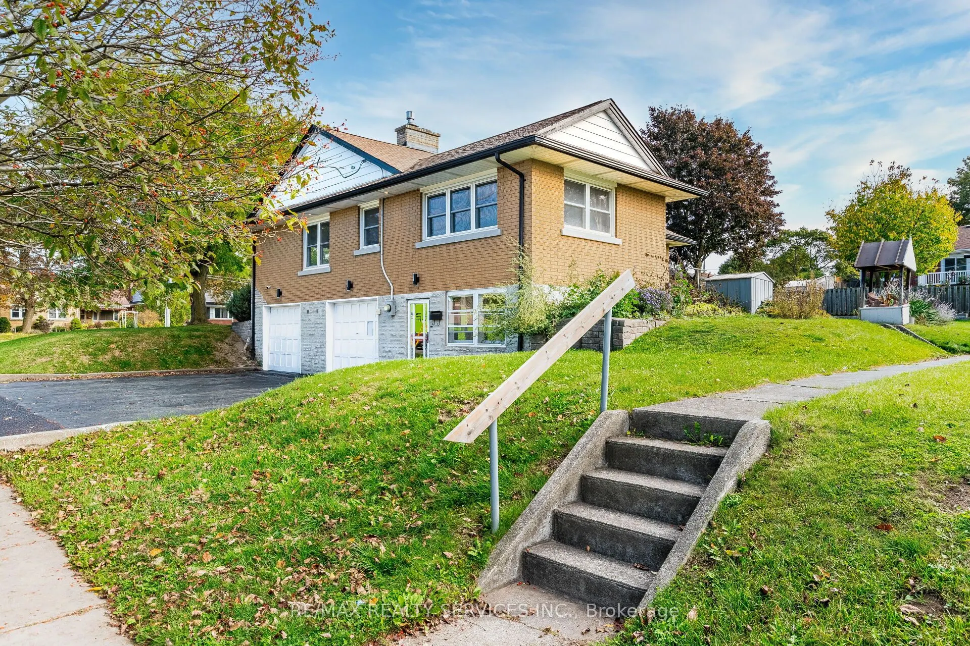 107 Weber Street S