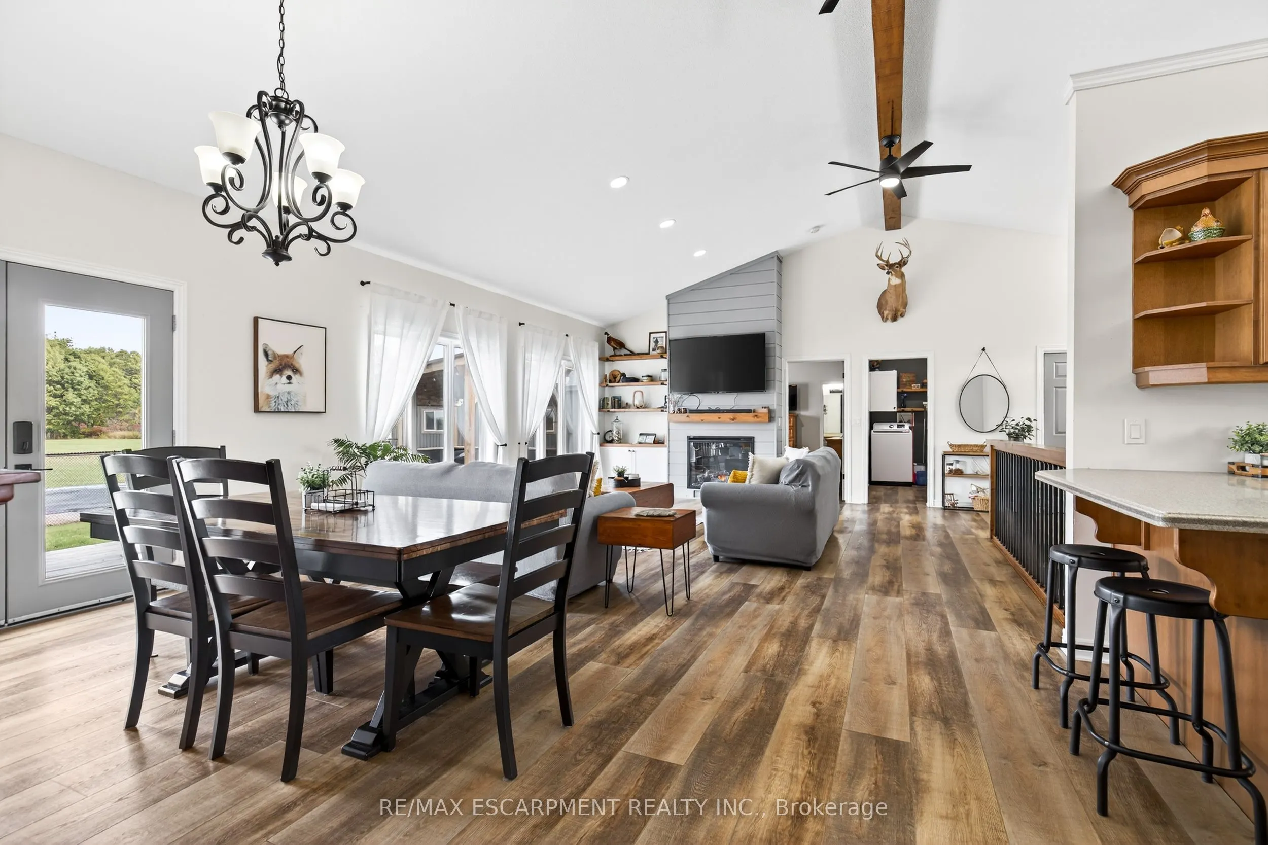 849 River Road