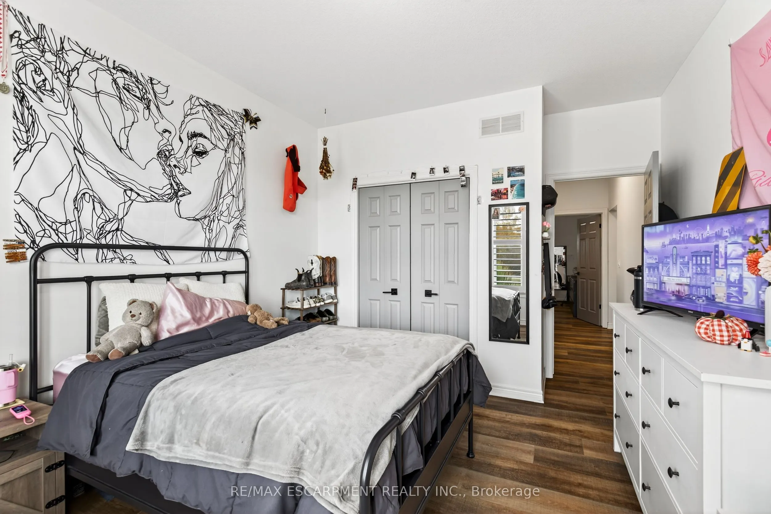 849 River Road
